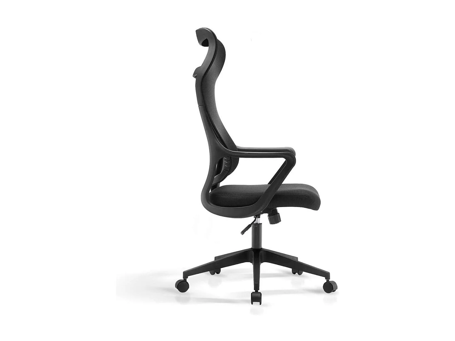 Silla despacho giratoria elevable con reposacabezas acabado negro, 67m(ancho) 117/127cm(al