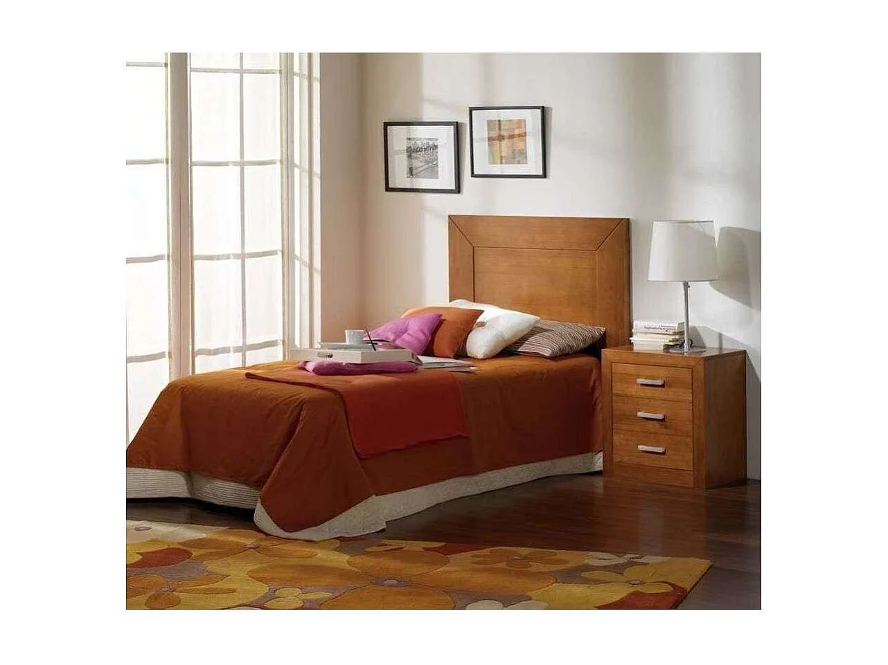 Cabecero madera maciza en acabado madera de cerezo 110 cm(alto) 100 cm(ancho) 2 cm (fondo)
