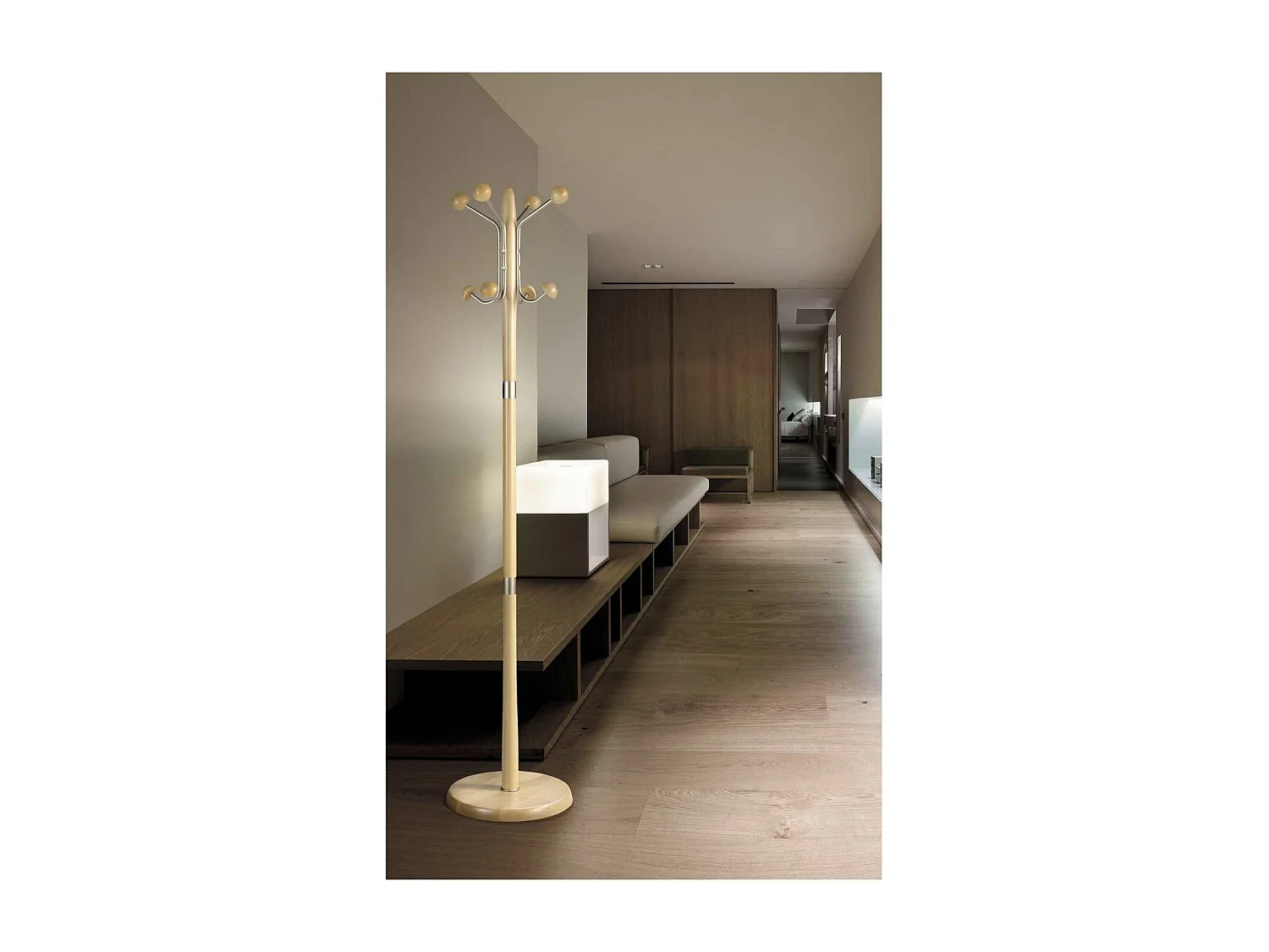 Perchero mod. 420 herrajes en cromo satinado lacado cambrian, 180 cm(alto)37 cm(ancho)37 c