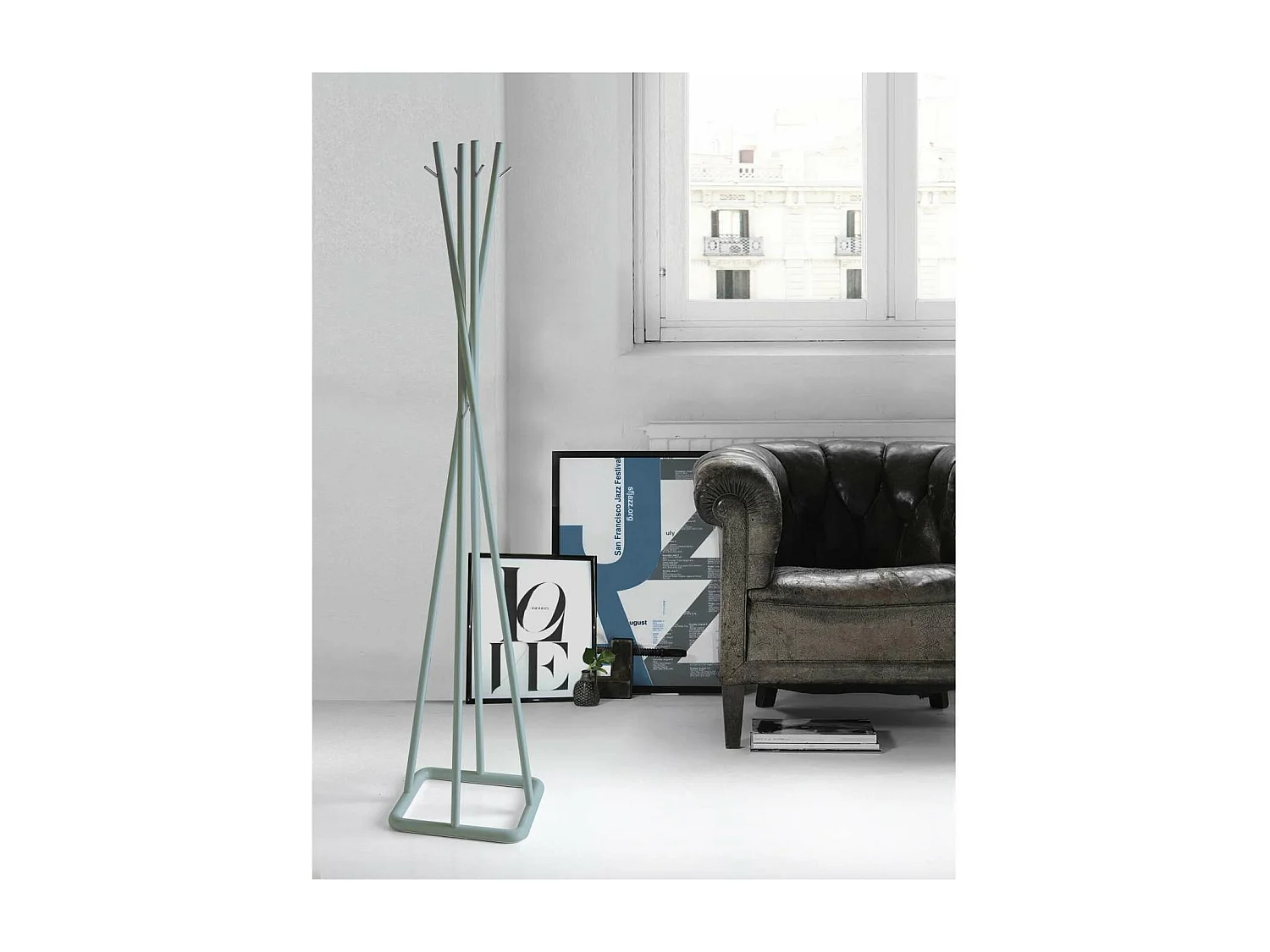 Perchero mod. 469 acabado lacado verde, 180cm(alto) 38cm(ancho) 38cm(largo)