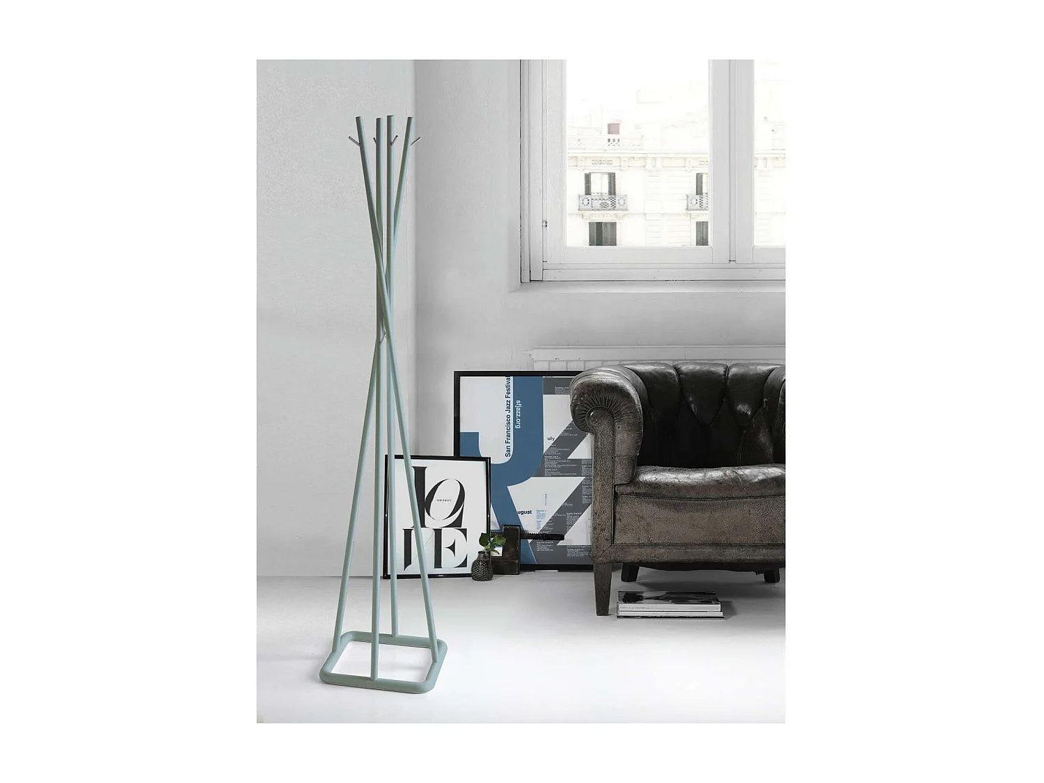 Perchero mod. 469 acabado lacado verde, 180cm(alto) 38cm(ancho) 38cm(largo)