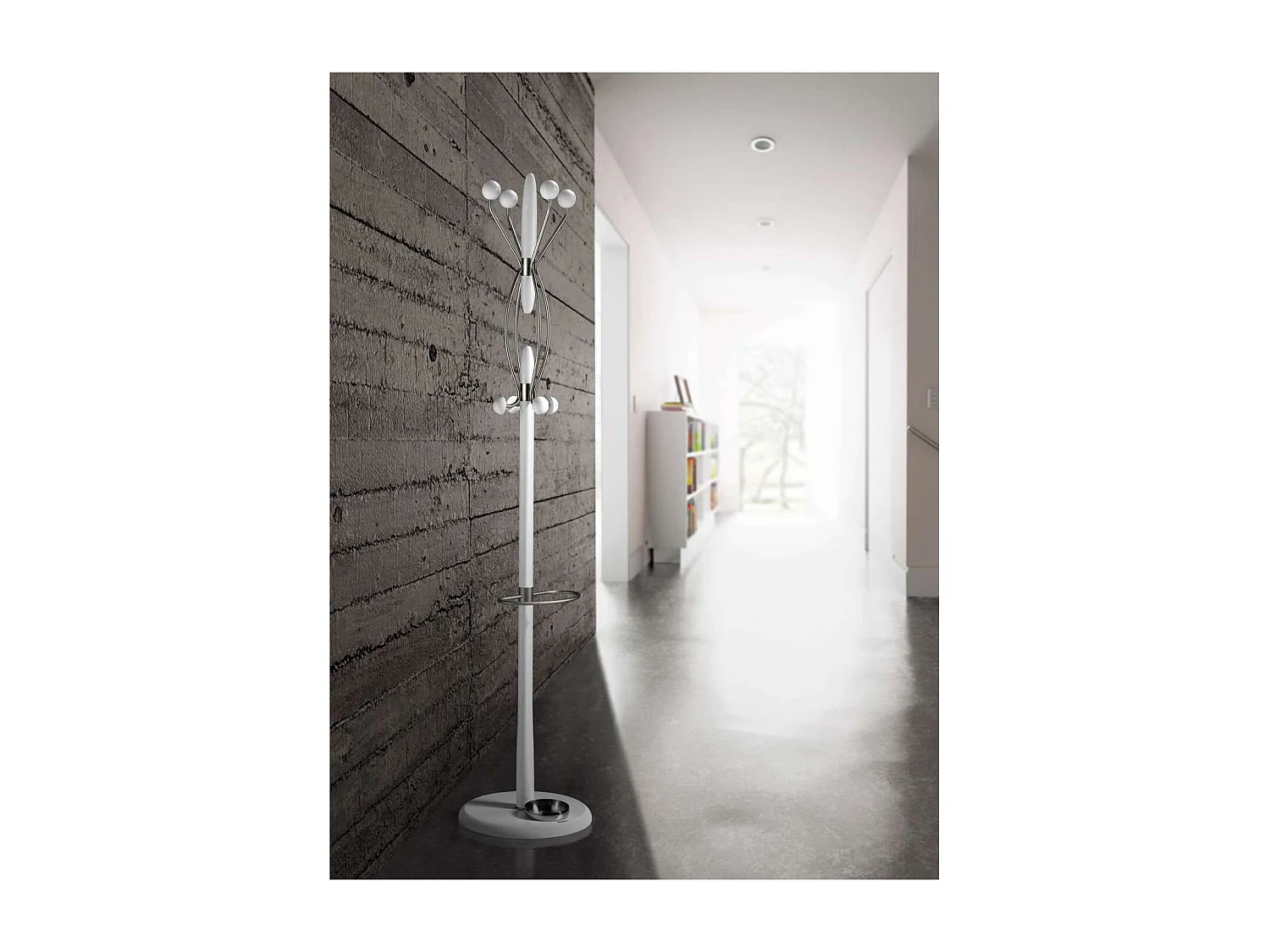 Perchero mod. 425 con paragüero herrajes cromo satinado lacado blanco, 184 cm(alto)37 cm(