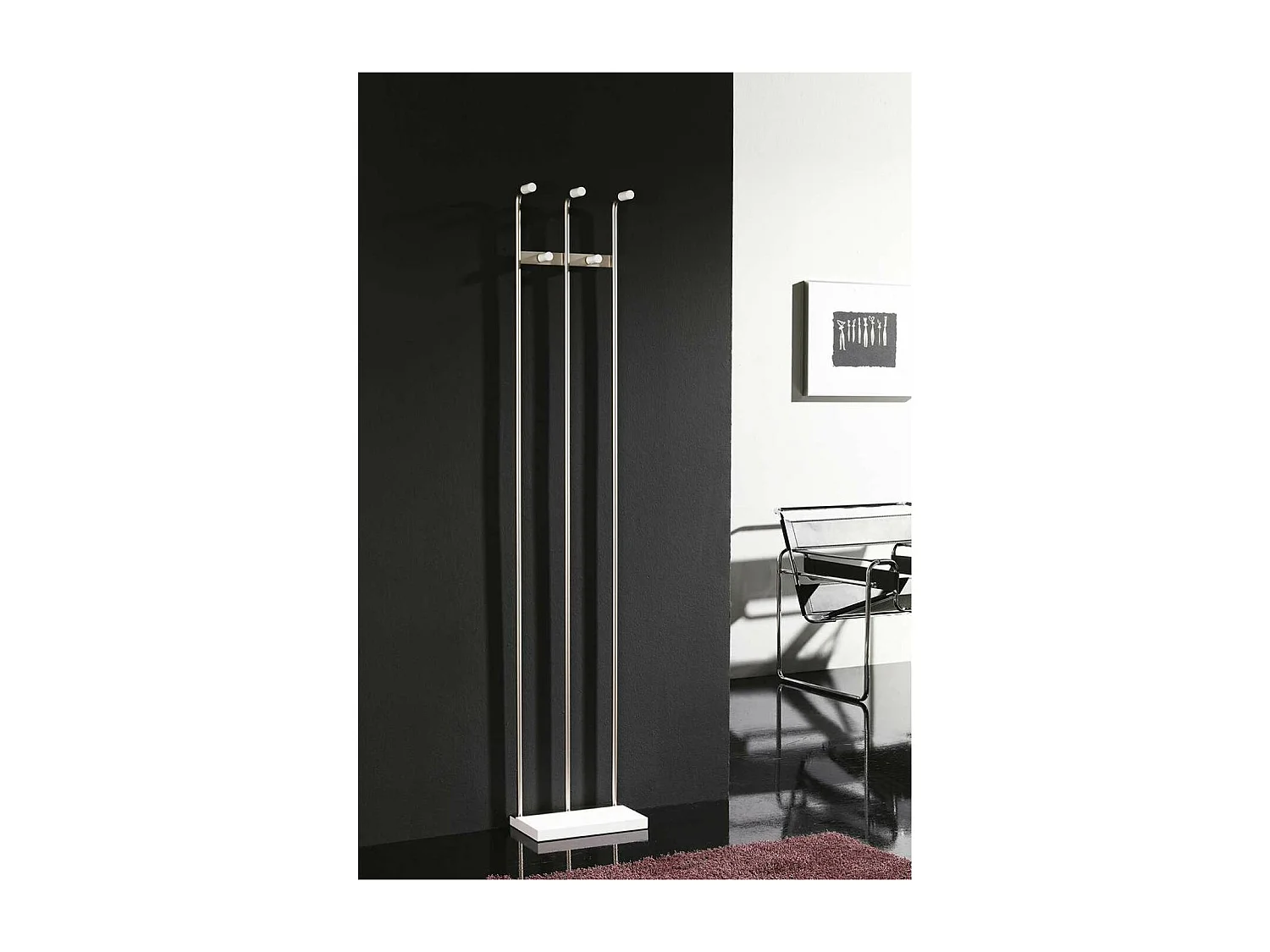 Perchero mod. 465 herrajes en cromo satinado lacado blanco, 182 cm(alto)34 cm(ancho)20 cm(