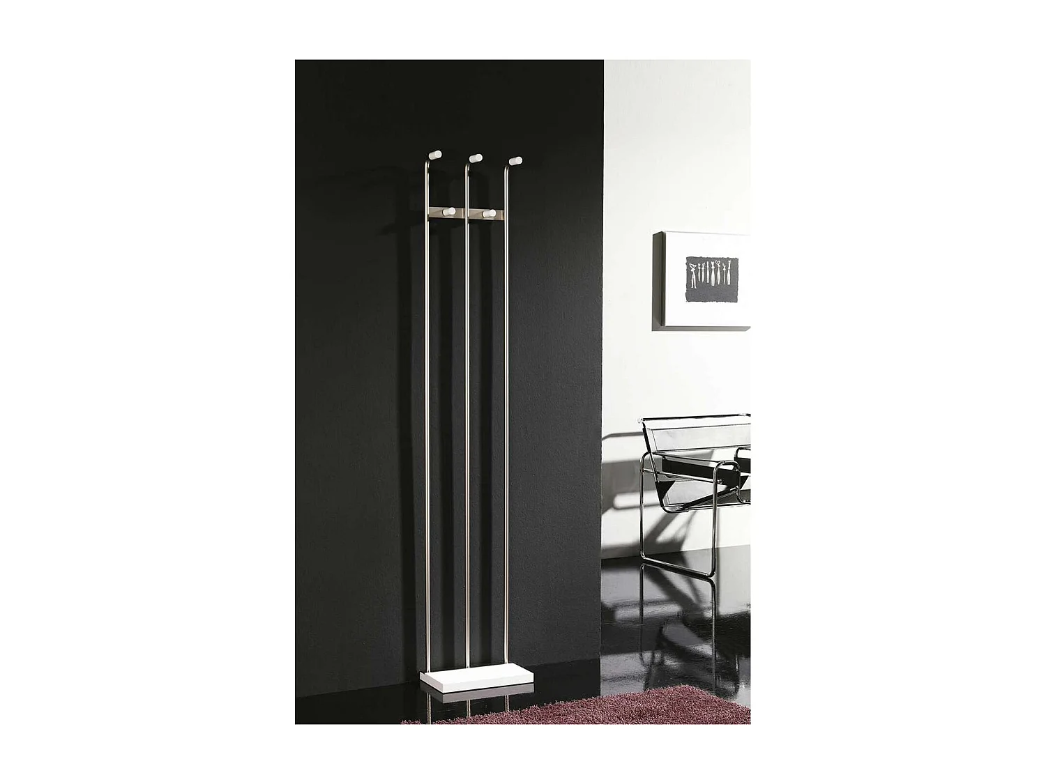 Perchero mod. 465 herrajes en cromo satinado lacado blanco, 182 cm(alto)34 cm(ancho)20 cm(