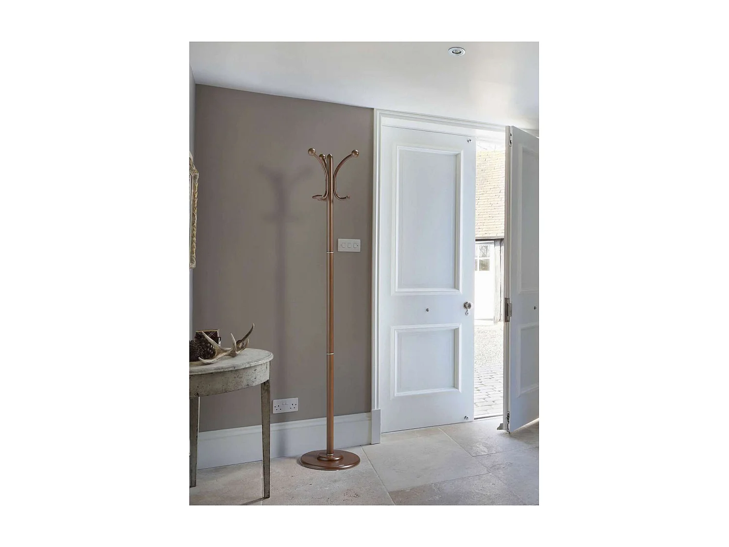 Perchero mod. 409 herrajes en cromo satinado lacado nogal, 170 cm(alto)35 cm(ancho)35 cm(l