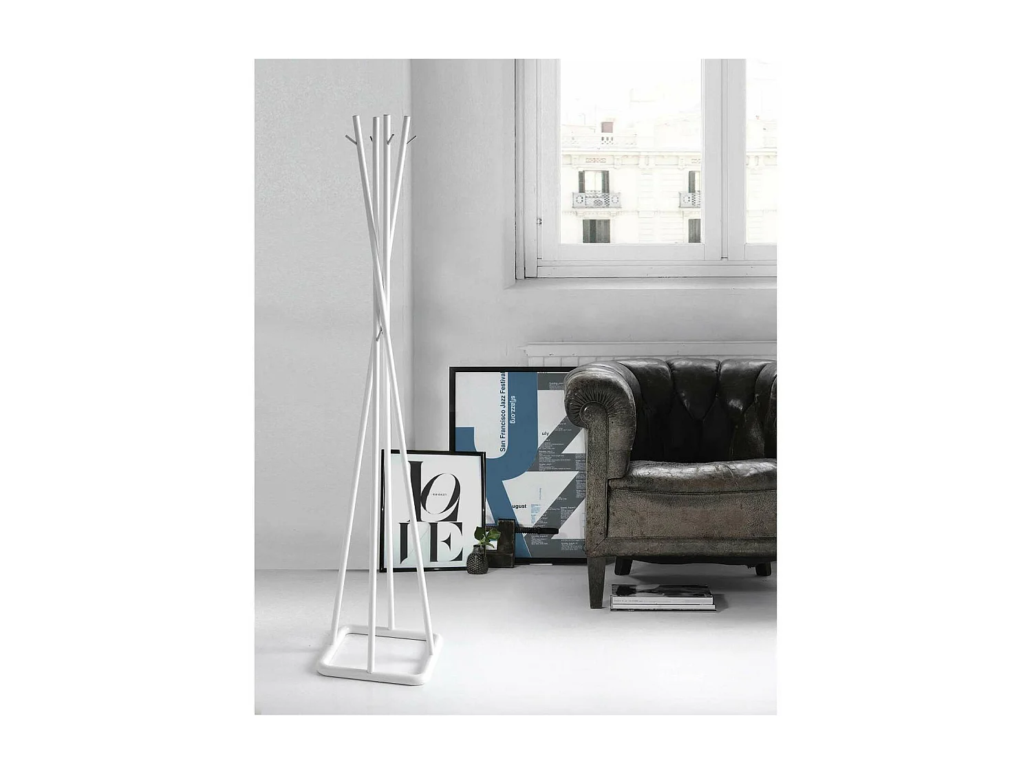 Perchero mod. 469 acabado lacado blanco, 180cm(alto) 38cm(ancho) 38cm(largo)