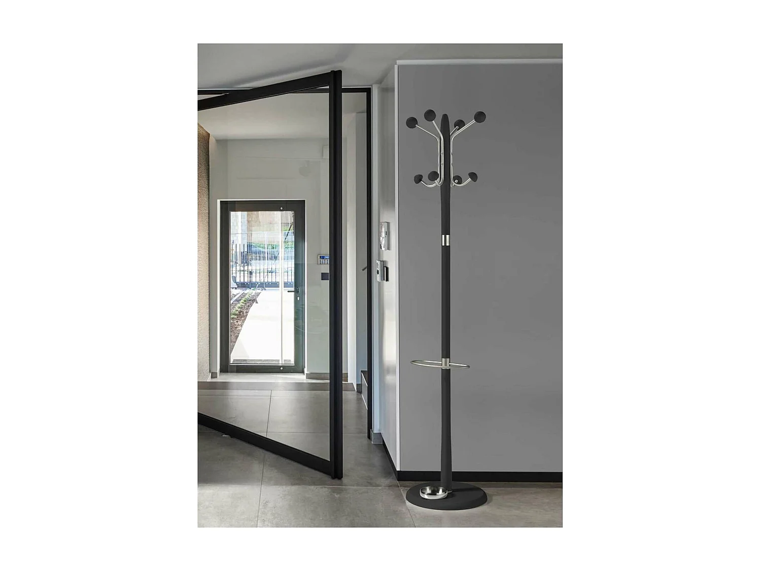 Perchero mod. 421 con paragüero herrajes en cromo satinado lacado negro, 180 cm(alto)37 c