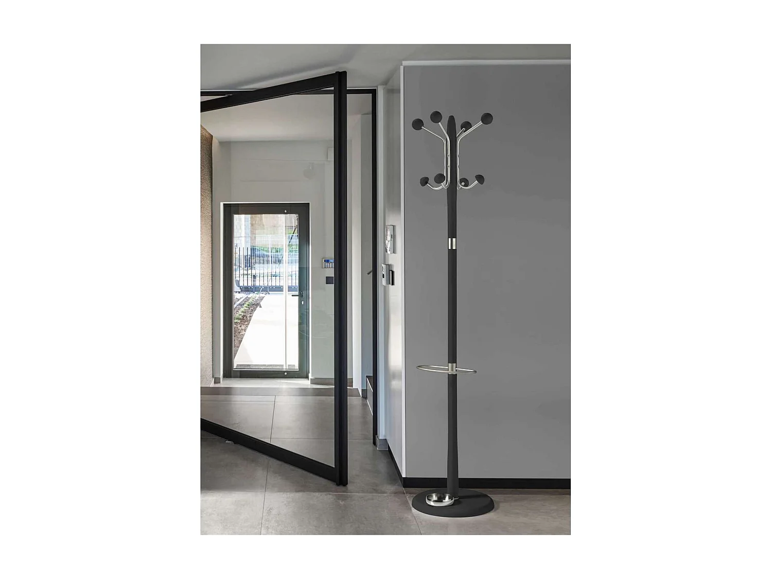 Perchero mod. 421 con paragüero herrajes en cromo satinado lacado negro, 180 cm(alto)37 c