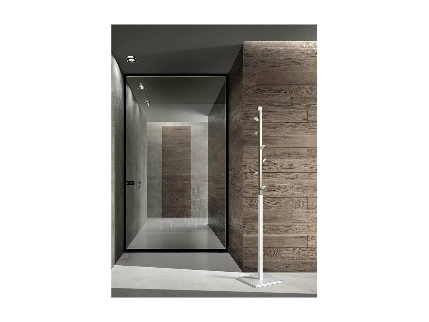 Perchero moderno mod. 428 herrajes en cromo satinado lacado blanco, 180 cm(alto)34 cm(anch