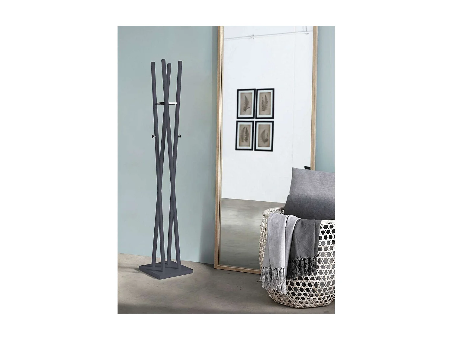 Perchero moderno mod. 470 herrajes cromo brillo lacado azabache, 182 cm(alto)34 cm(ancho)3