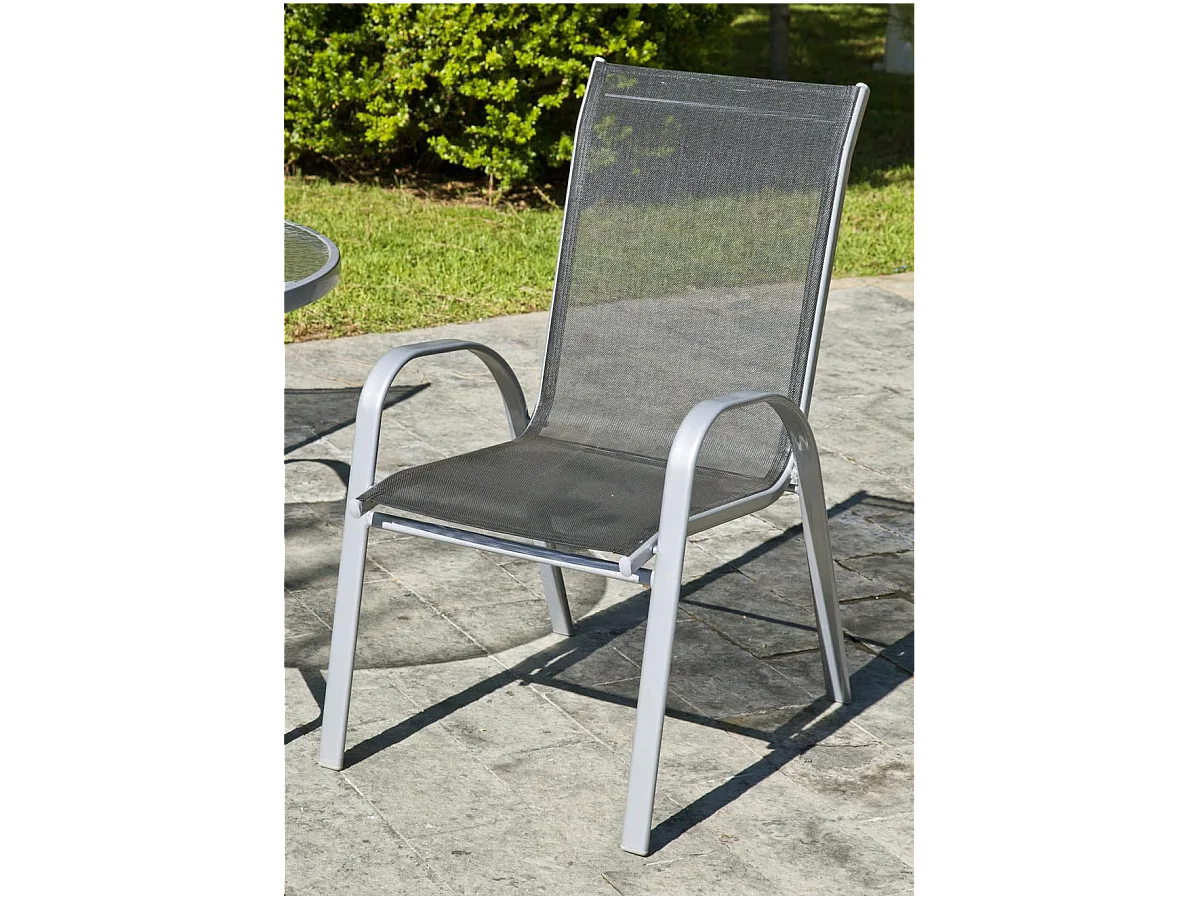 Conjunto mesa + 4 sillones acero Seul-150/4, en acabado color plata.