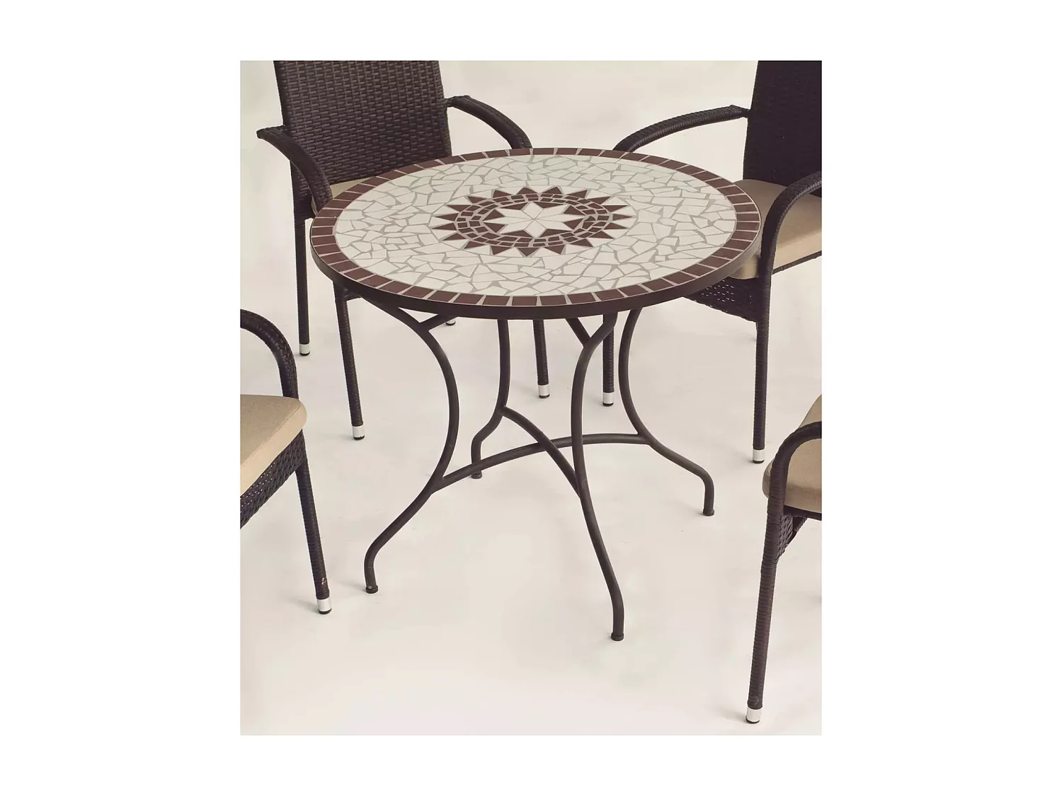 Conjunto de mesa y 4 sillones con cojines para jardin Estela/Bahia-90/4.