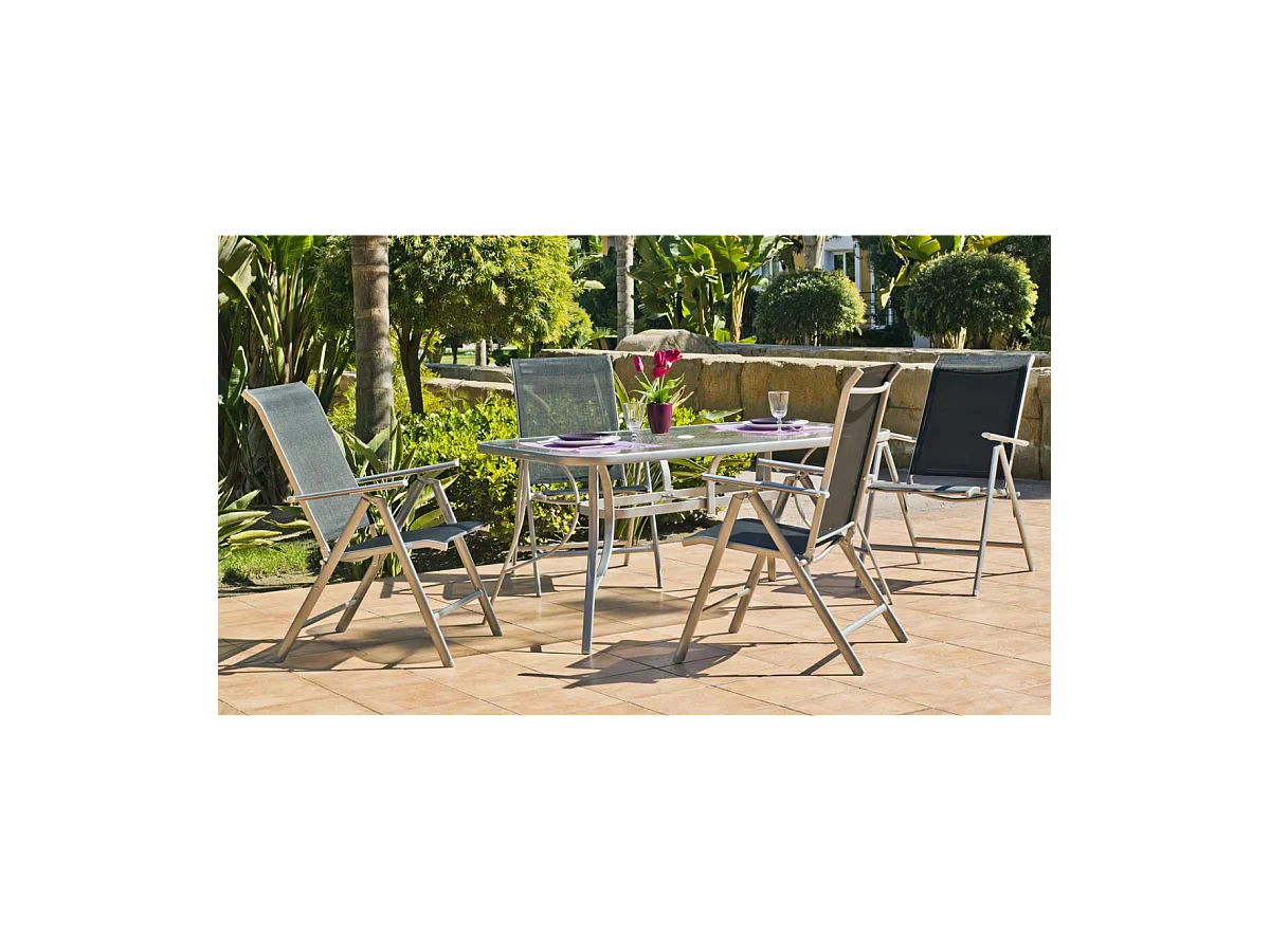 Conjunto mesa + 4 tumbonas acero Seul-151/4TB en acabado color plata.