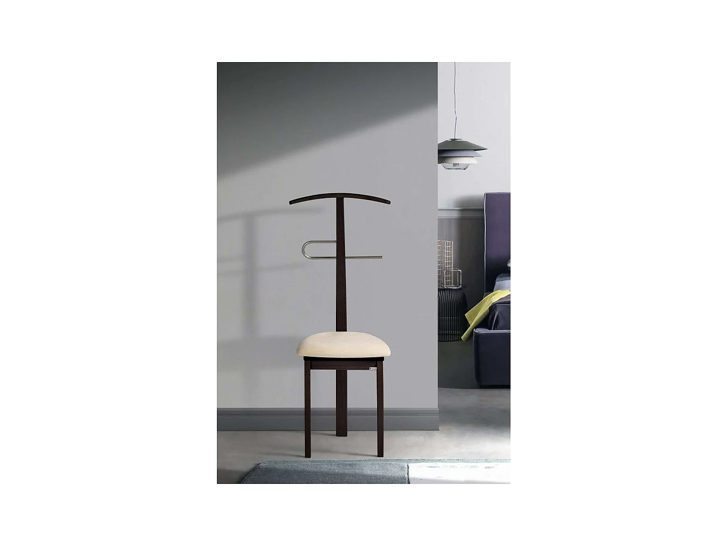 Galán 364 con asiento herrajes cromado satinado lacado en wengué, 108 cm(alto)46 cm(anch