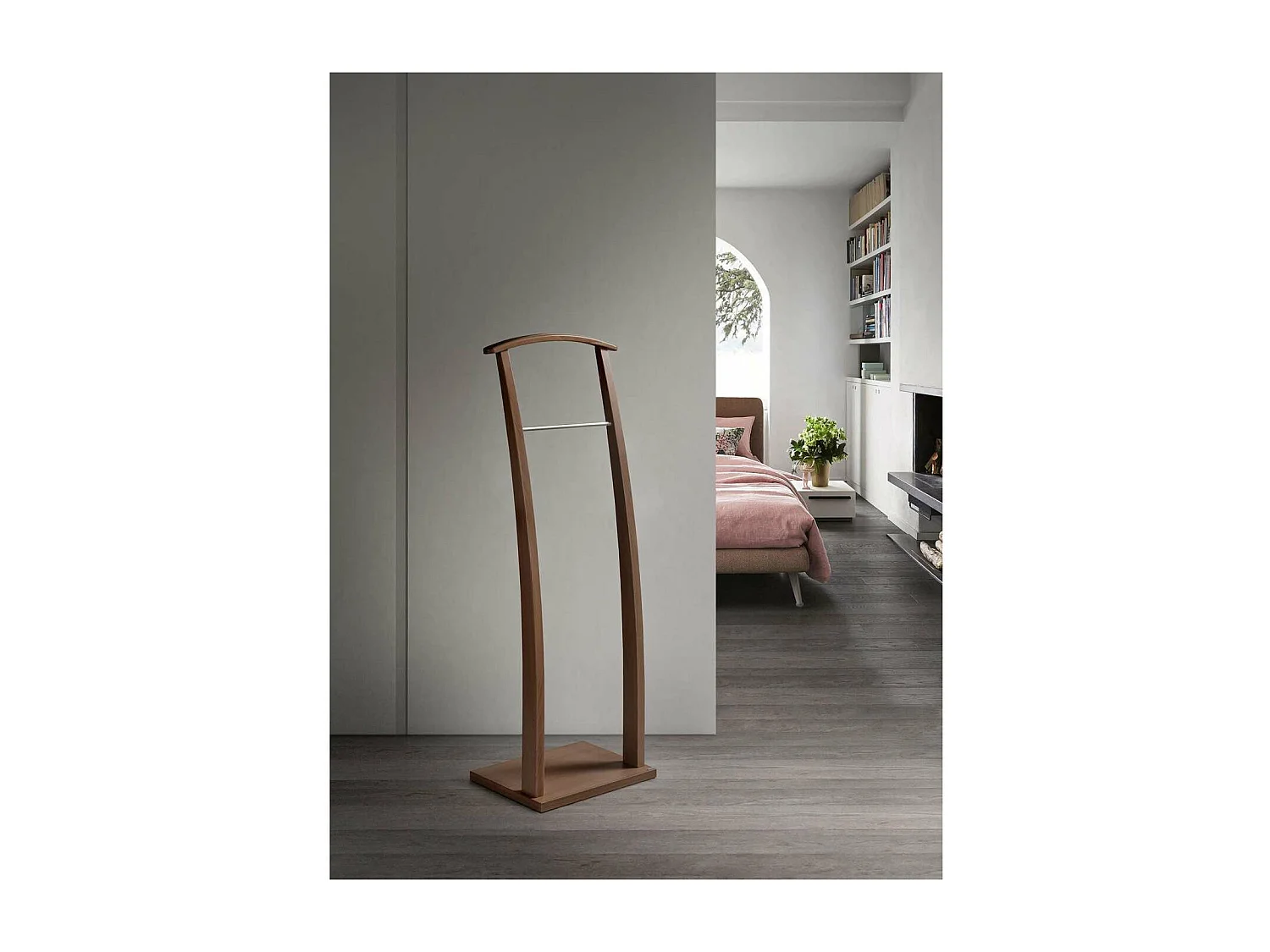 Galán 385 herraje cromo satinado lacado nogal, 117 cm(alto)40 cm(ancho)28 cm(largo)