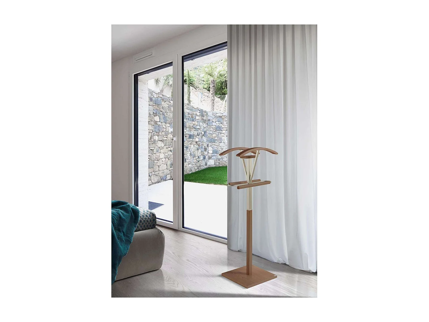 Galán 356 herraje cromo satinado lacado en color nogal, 110 cm(alto)47 cm(ancho)34 cm(lar