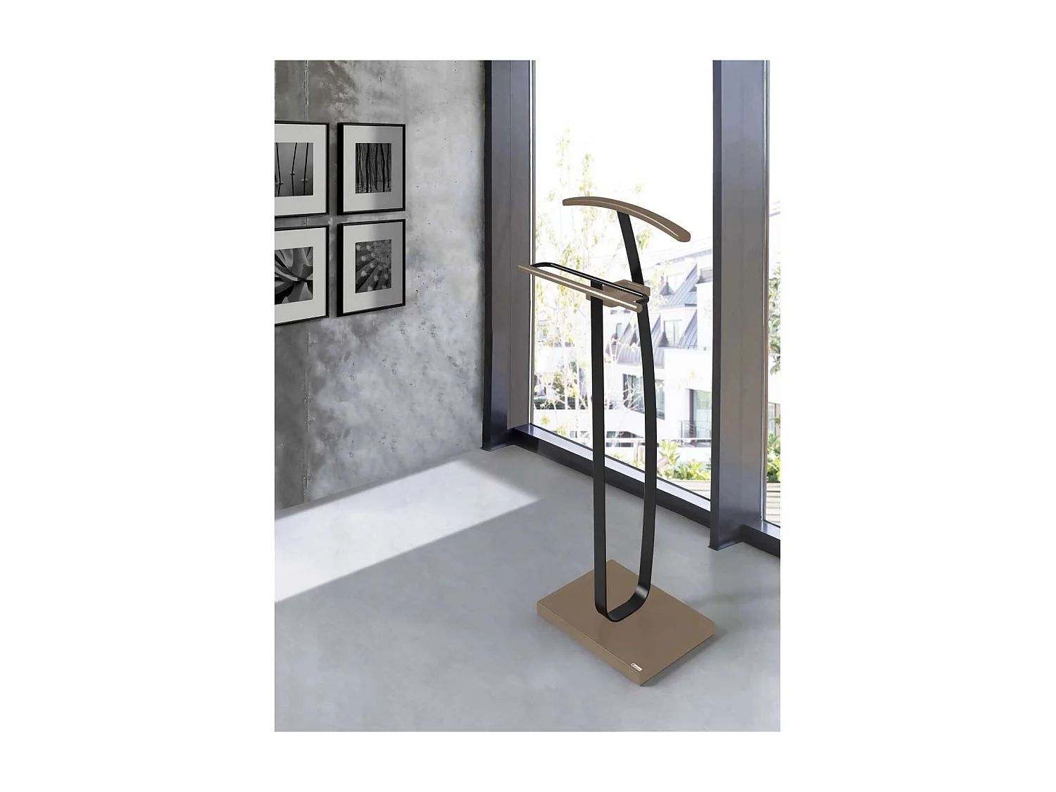 Galán 375 acabado lacado en color moka-negro, 115cm(alto) 48cm(ancho) 30cm(largo)