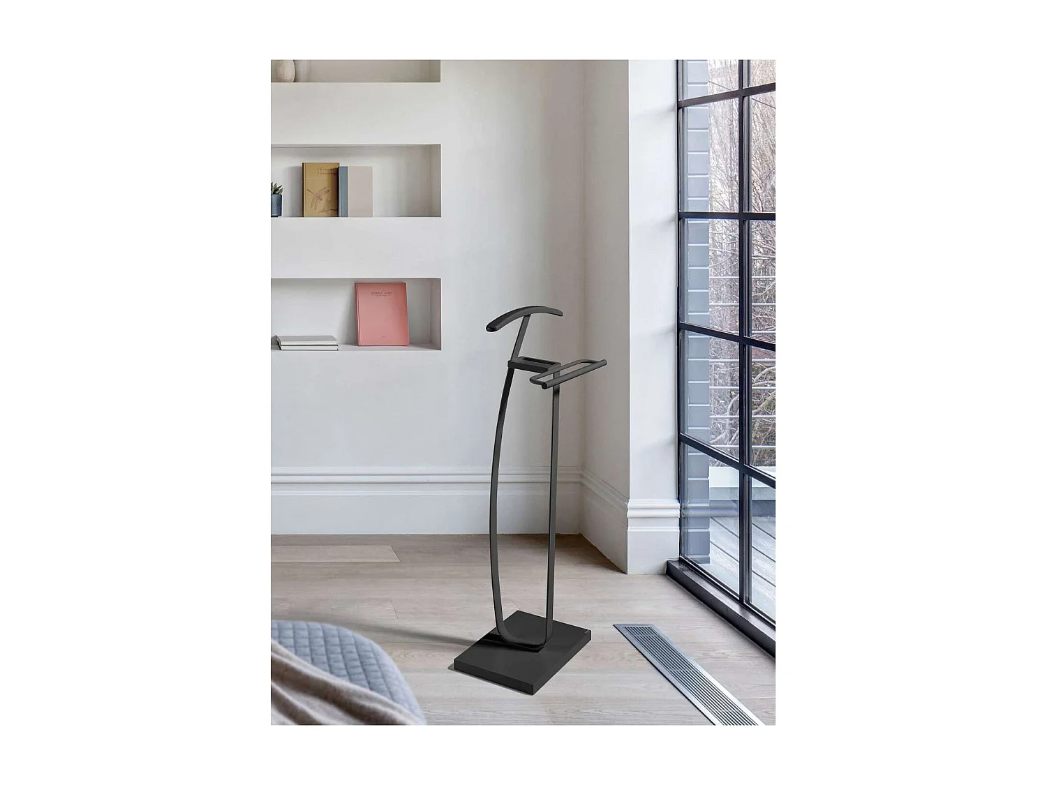 Galán 375 acabado lacado en color grafito, 115cm(alto) 48cm(ancho) 30cm(largo)