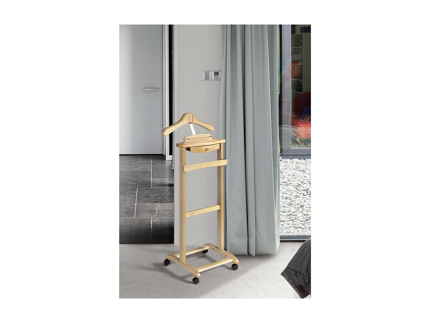 Galán de noche clásico 353 lacado en color natural, 110cm(alto) 47cm(ancho) 35cm(largo)