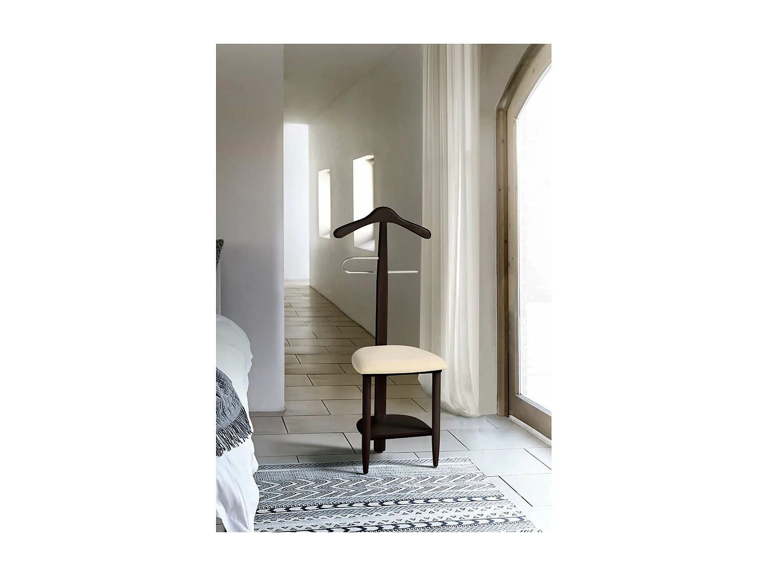 Galán 361 con asiento en beige herrajes cromado satinado lacado wengué, 105 cm(alto)45 c