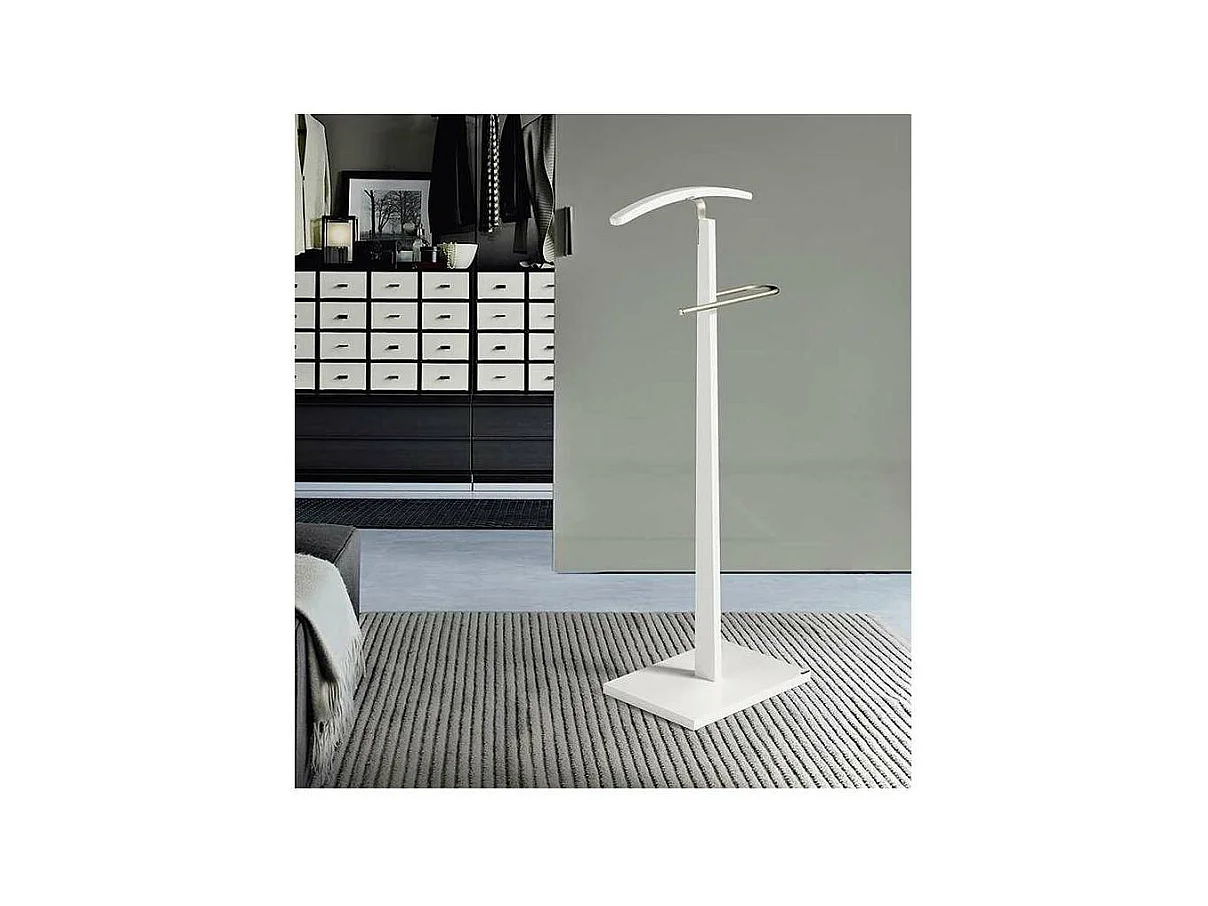 Galan 303 herraje cromo satinado lacado en blanco. 114 cm (alto), 48 cm (ancho), 28 cm(fon