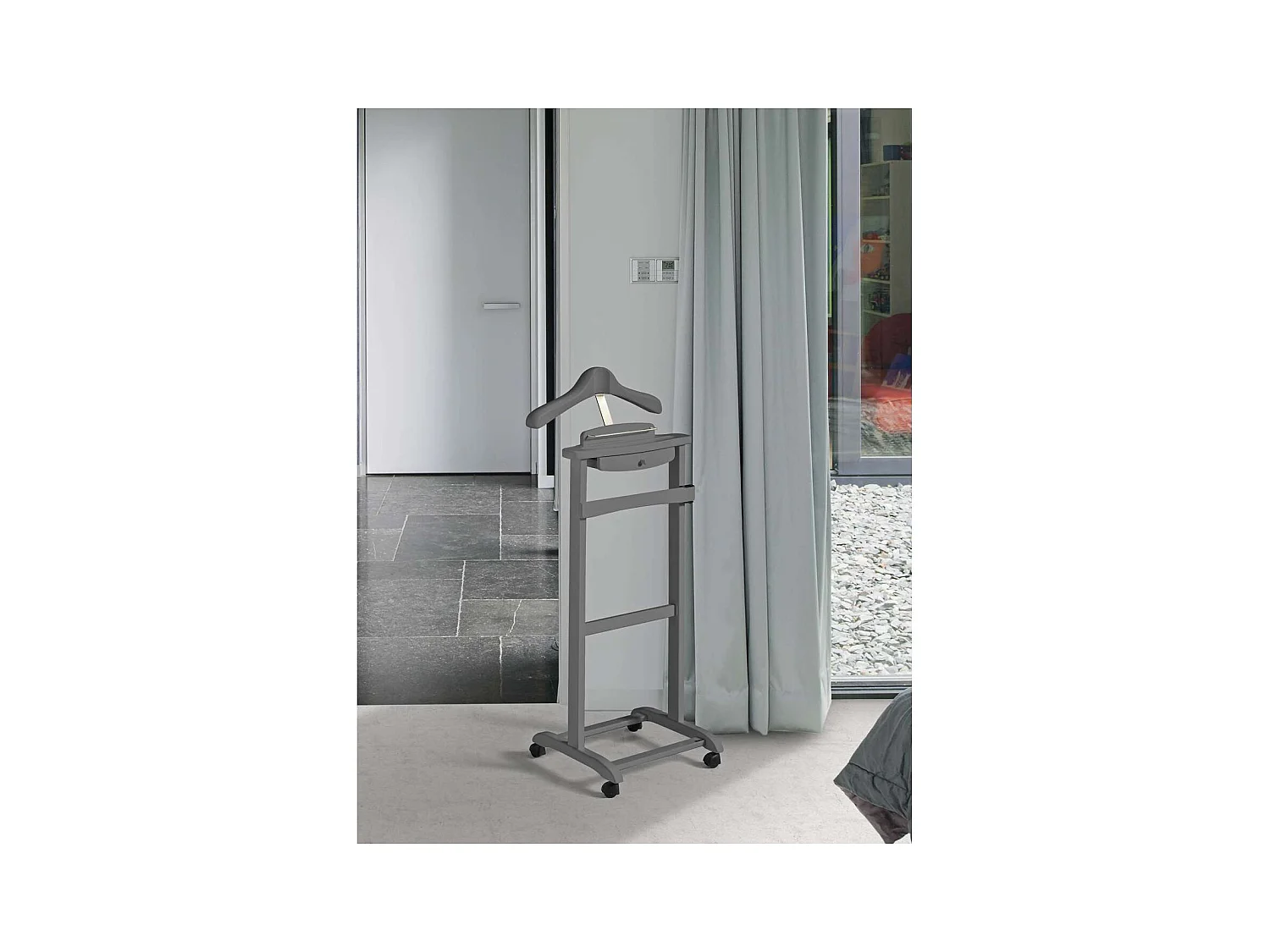 Galán de noche clásico 353 lacado en color gris, 110cm(alto) 47cm(ancho) 35cm(largo)