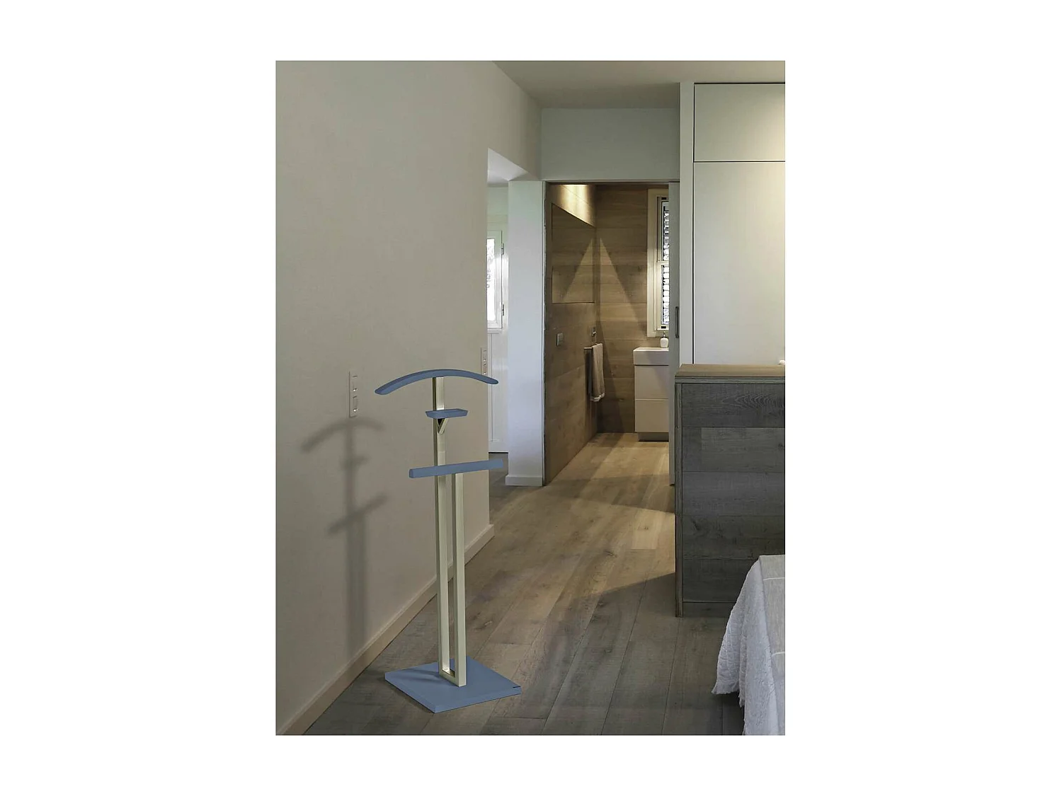 Galán 357 herraje cromo satinado lacado azul, 116 cm(alto)46 cm(ancho)32 cm(largo)