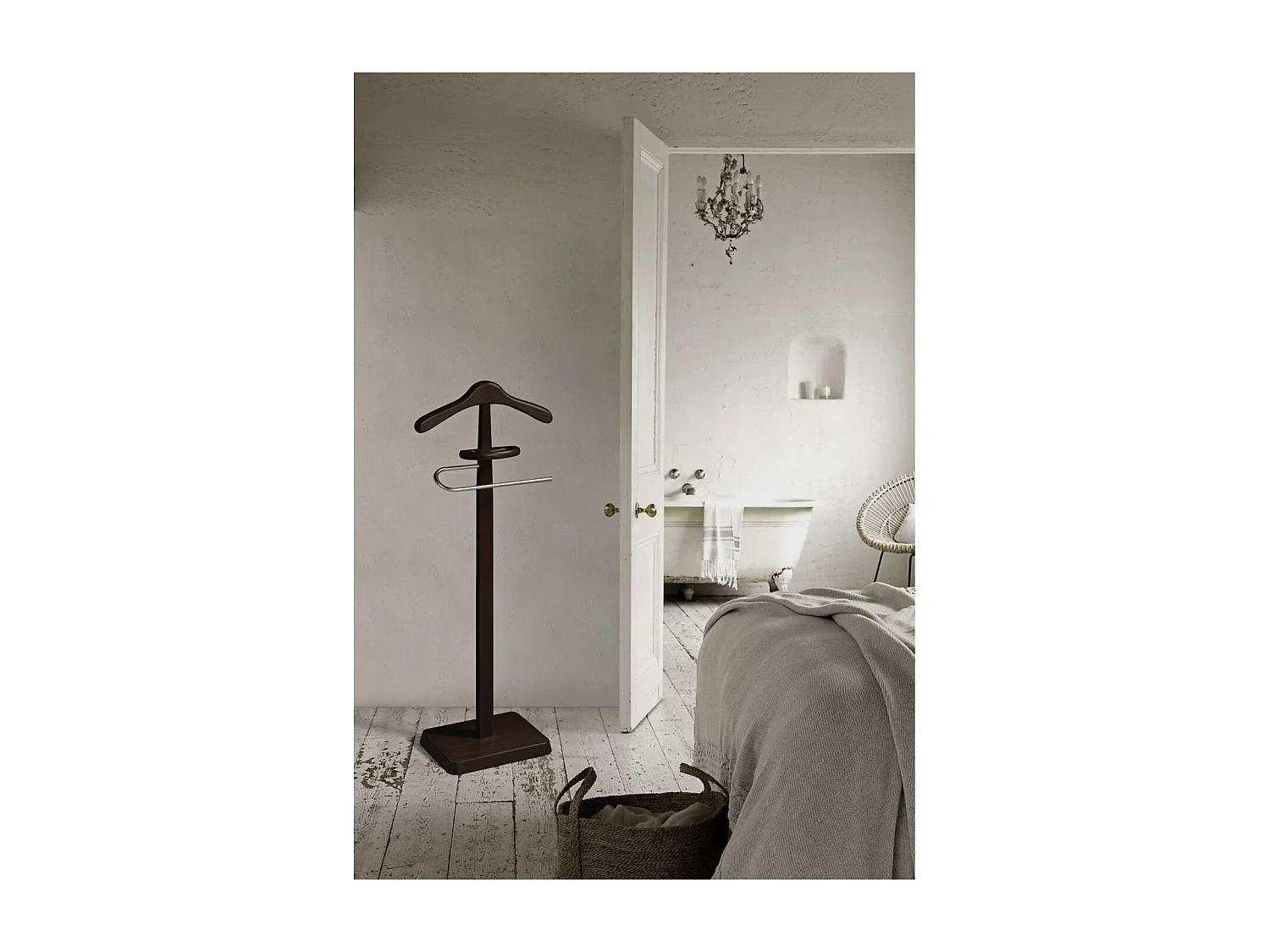 Galan 323 herraje cromo satinado lacado wengué, 108 cm(alto)44 cm(ancho)24 cm(largo)