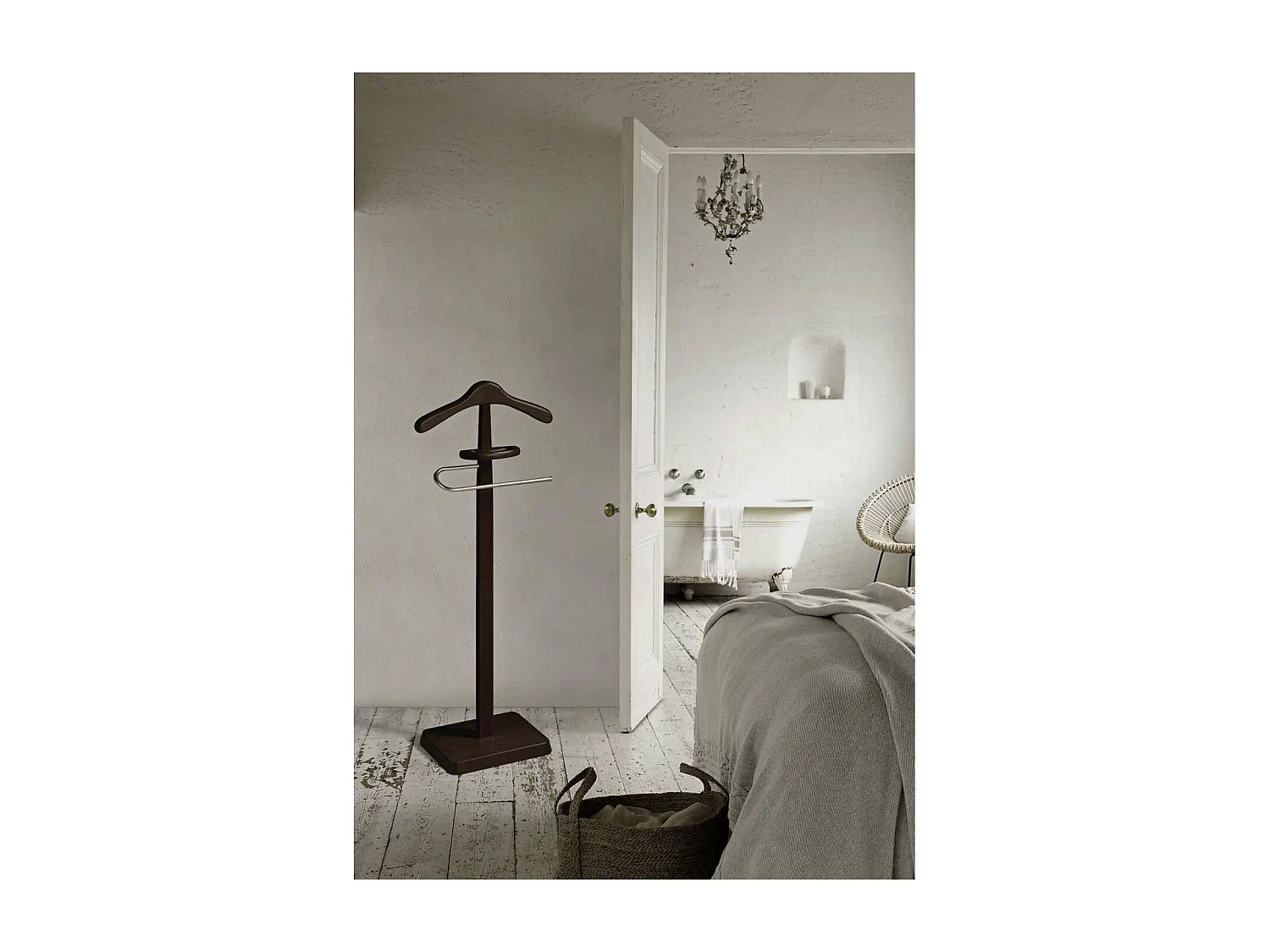 Galan 323 herraje cromo satinado lacado wengué, 108 cm(alto)44 cm(ancho)24 cm(largo)