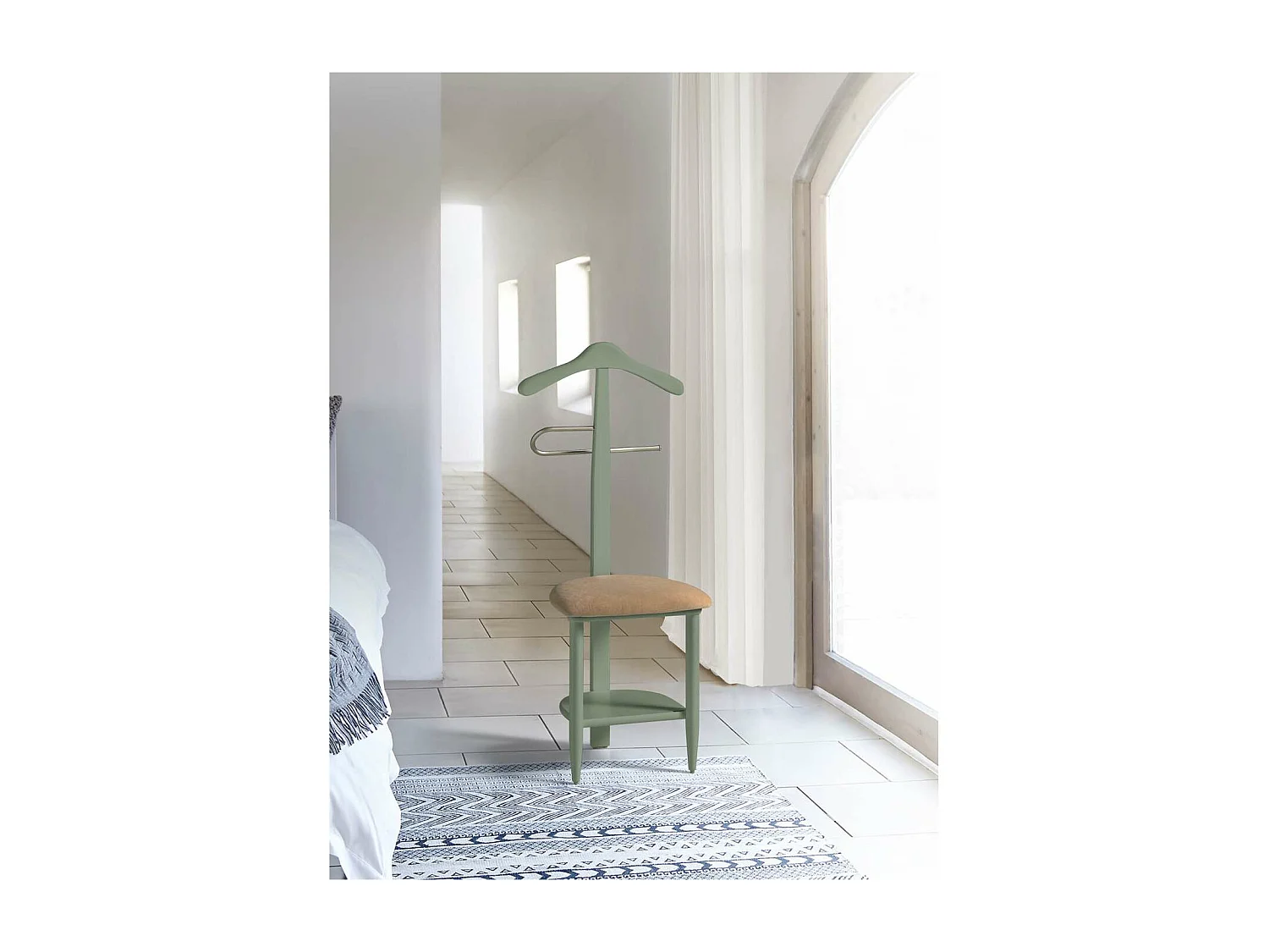 Galán 361 con asiento en beige herrajes cromado satinado lacado verde, 105 cm(alto)45 cm(