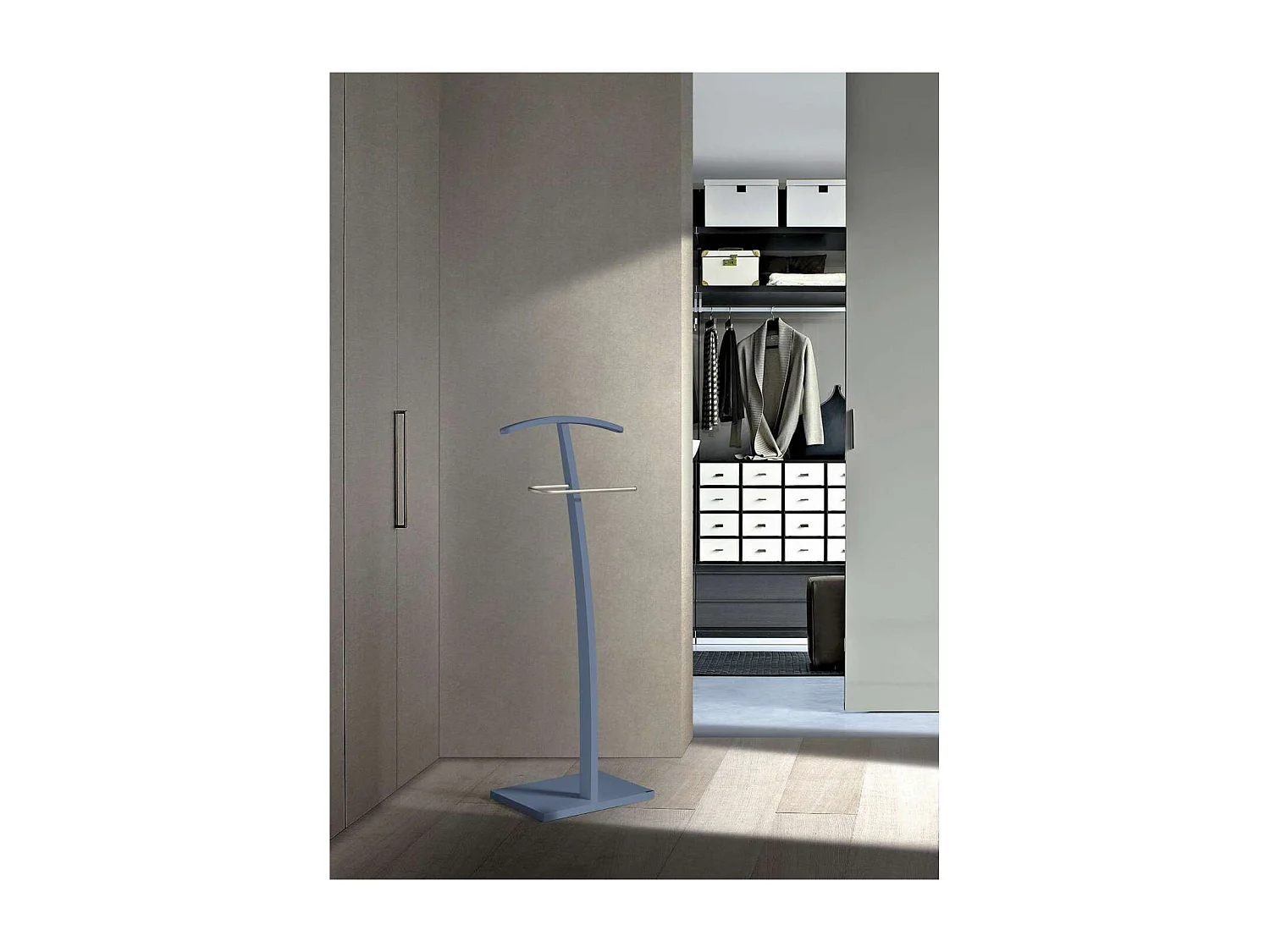 Galan 395 herraje cromo satinado lacado azul, 113 cm(alto)45 cm(ancho)28 cm(largo)