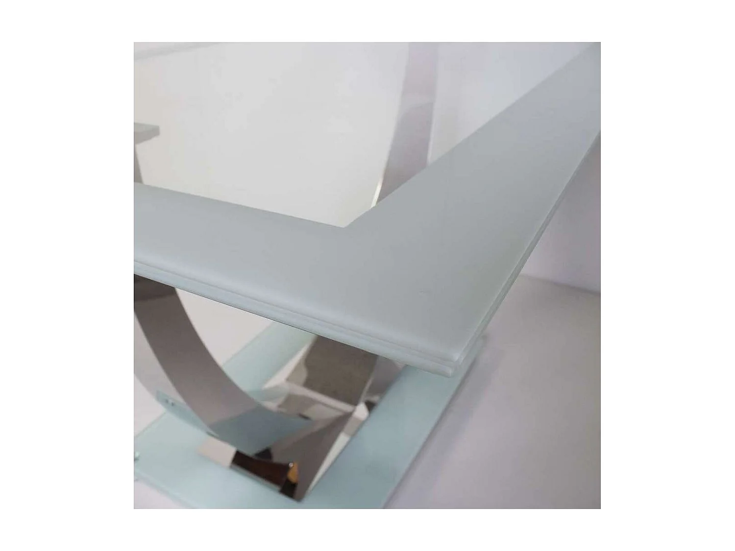 Mesa para cocina, comedor fija Md-Ubrique acabado blanco, 140cm(ancho) 75cm(altura) 90cm(f