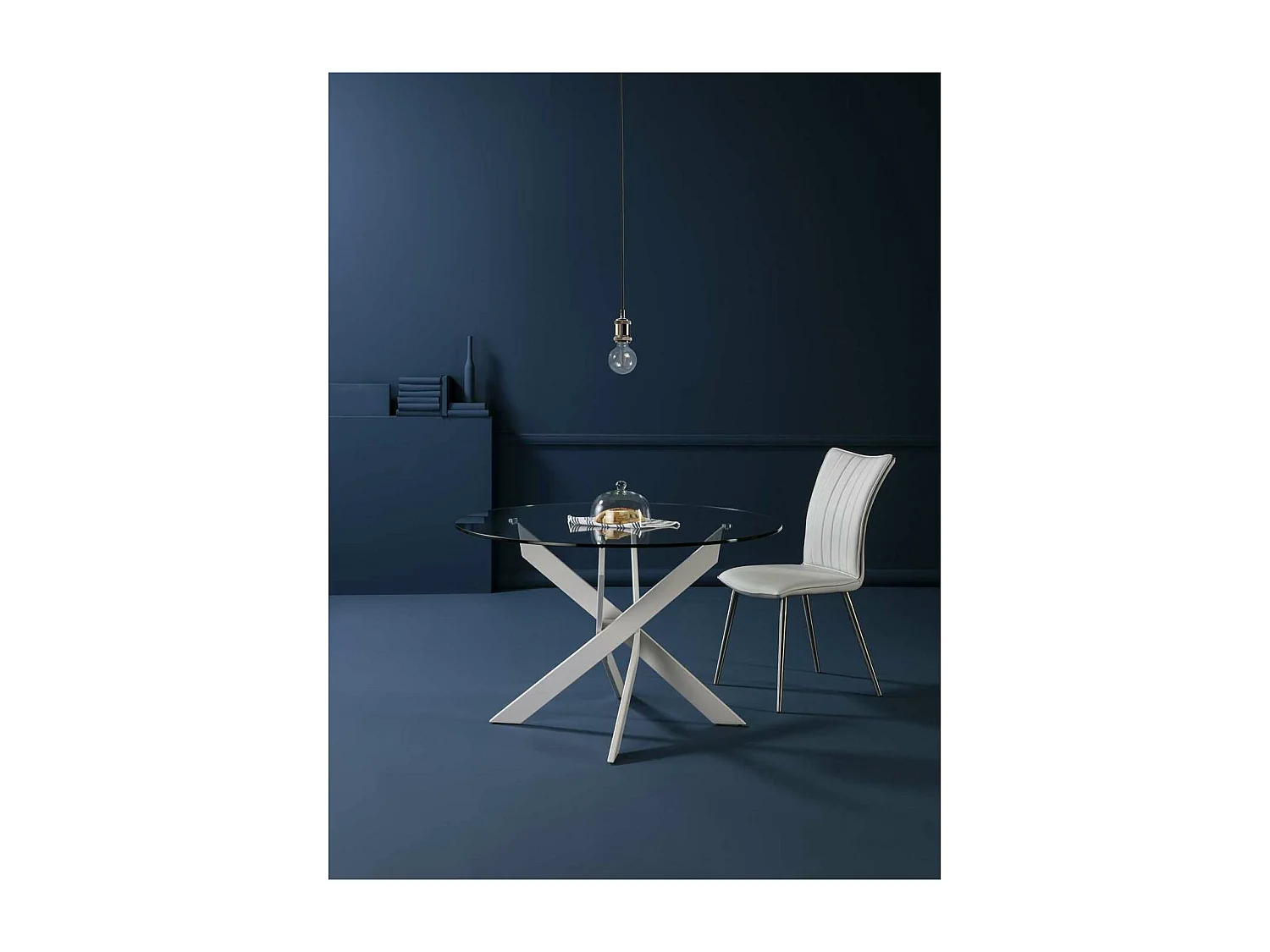 Mesa comedor redonda Rota acabado blanco, 120 cm(ancho) 76 cm(alto).