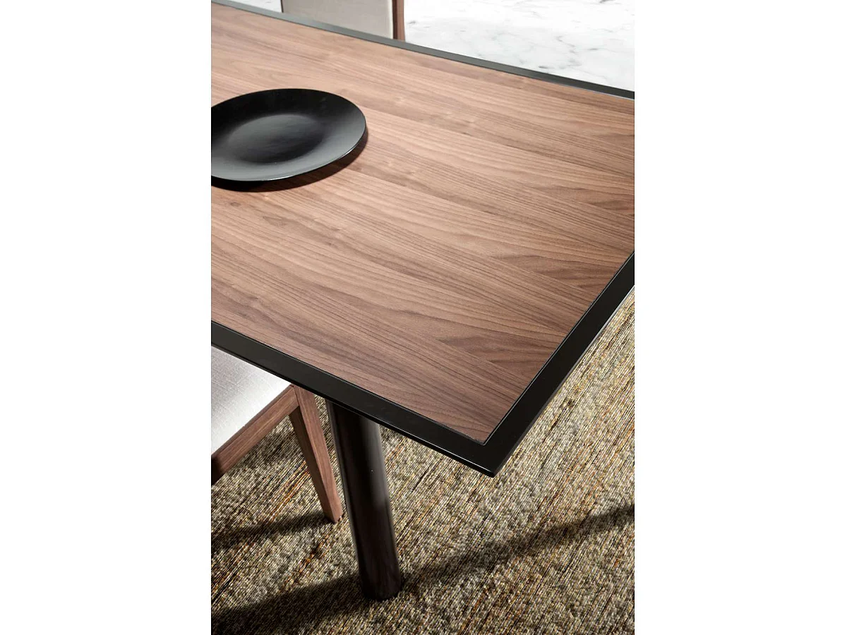 Mesa rectangular con acabado en madera de nogal Luna, 200 x 90 x 75 cm (largo x ancho x al
