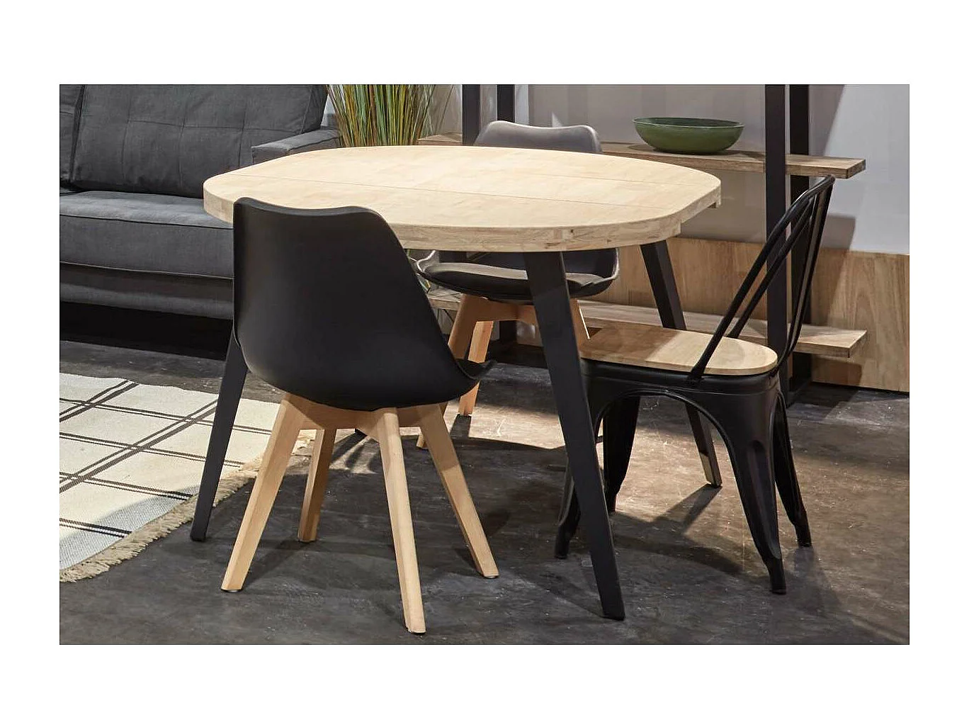 Mesa redonda extensible Berg roble nordish patas negras 76 cm(alto) 100cm(ancho) 100-140-1