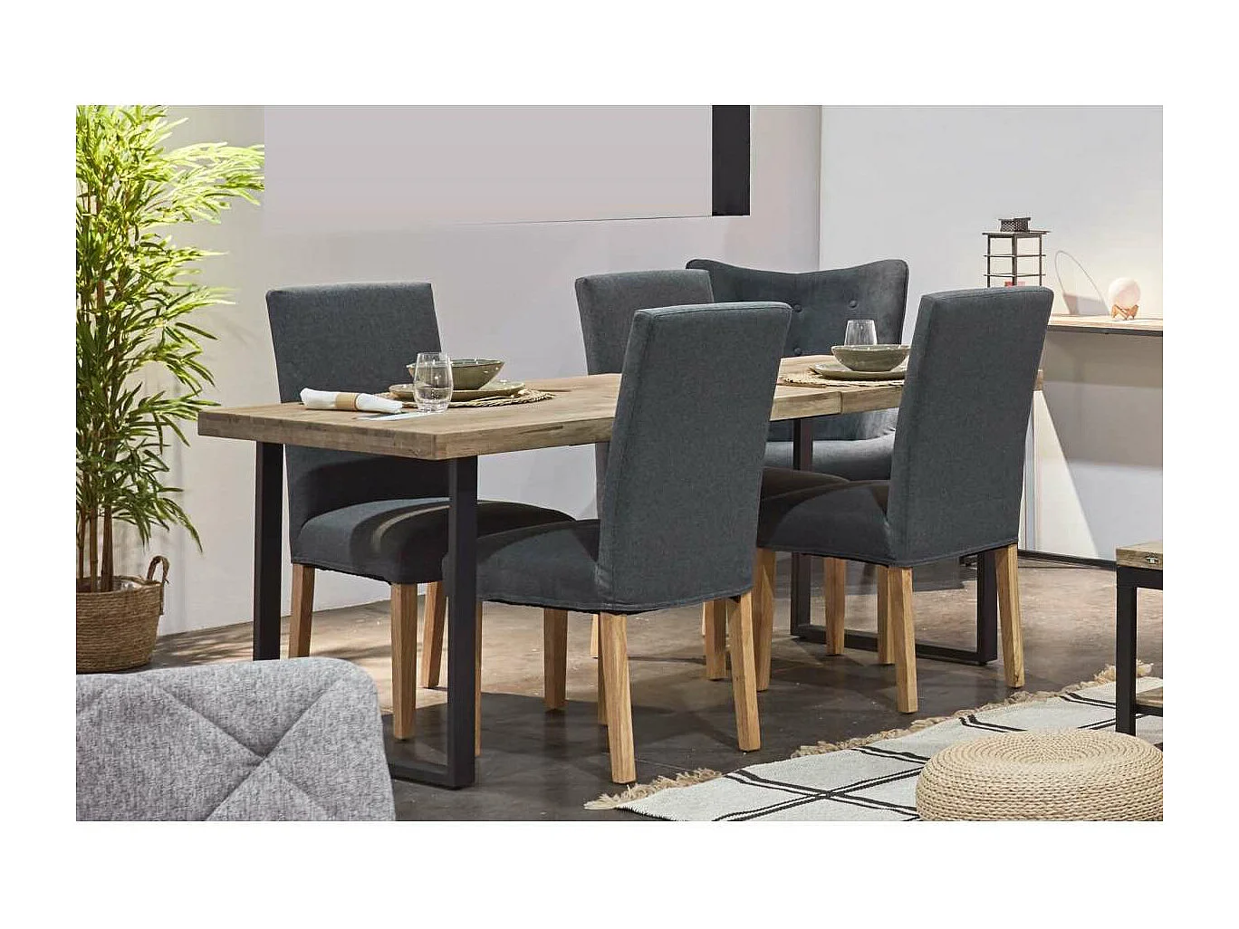 Mesa extensible STEVE Roble Honey/Negro 76 cm(alto)140-180 cm(ancho)80 cm(largo)