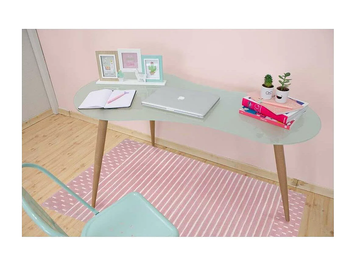 Mesa de estudio acabado cristal translucido, 74cm(alto) x 140cm(ancho) x 70cm(fondo).