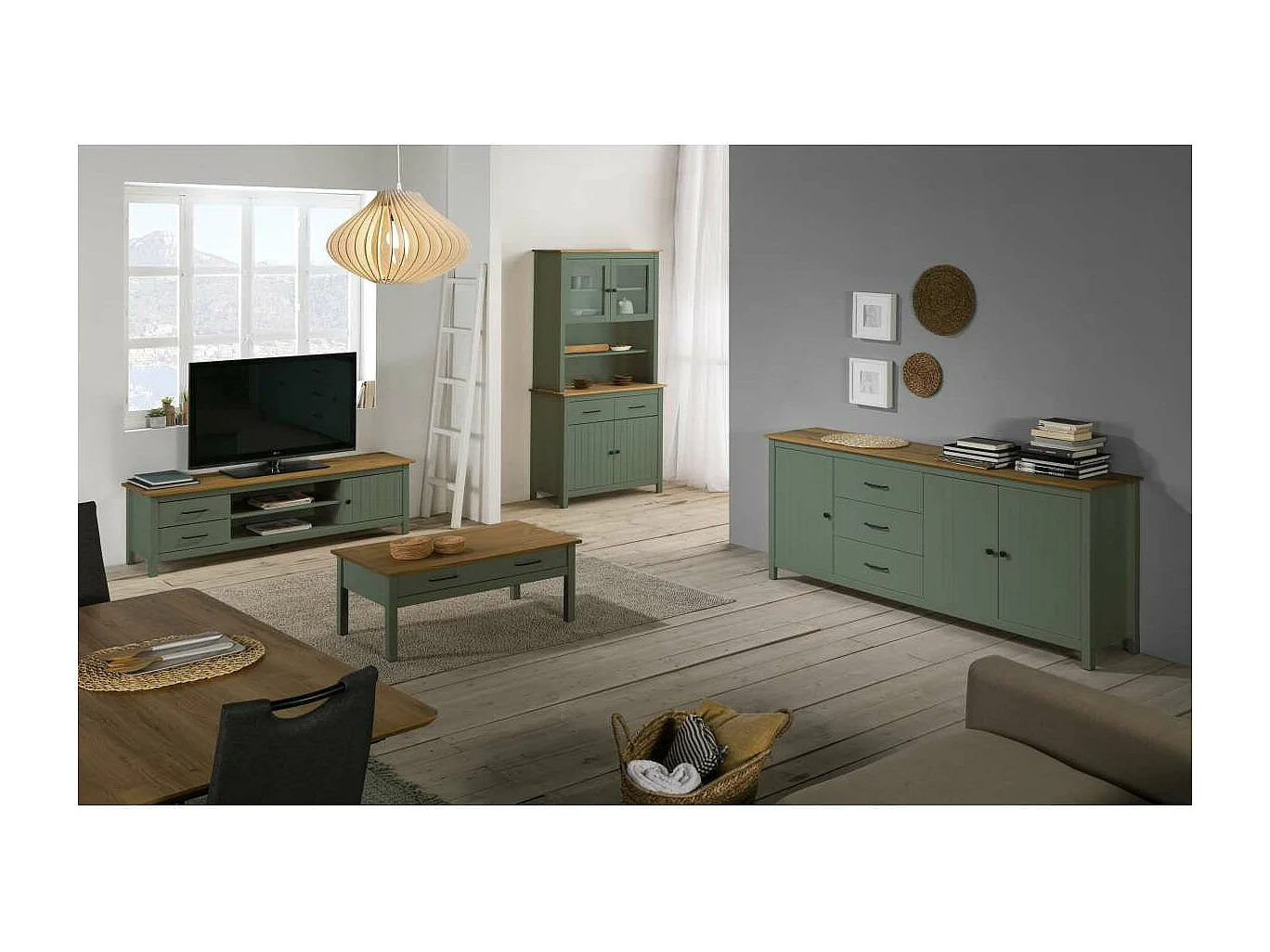 Vitrina 4 puertas 2 cajones Mariana acabado verde, 180 cm(alto) 90 cm(ancho) 40 cm(largo)