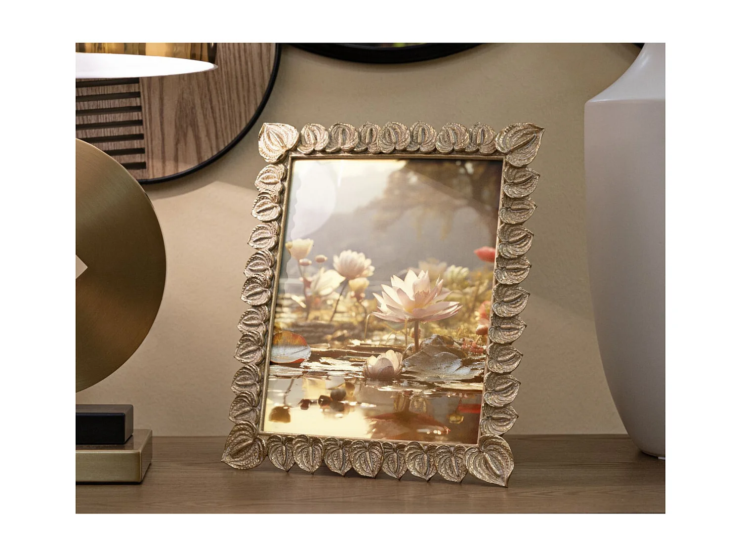 Cadre Photo Déco Pétale de Fleur "Anthurium" 20x25cm Or