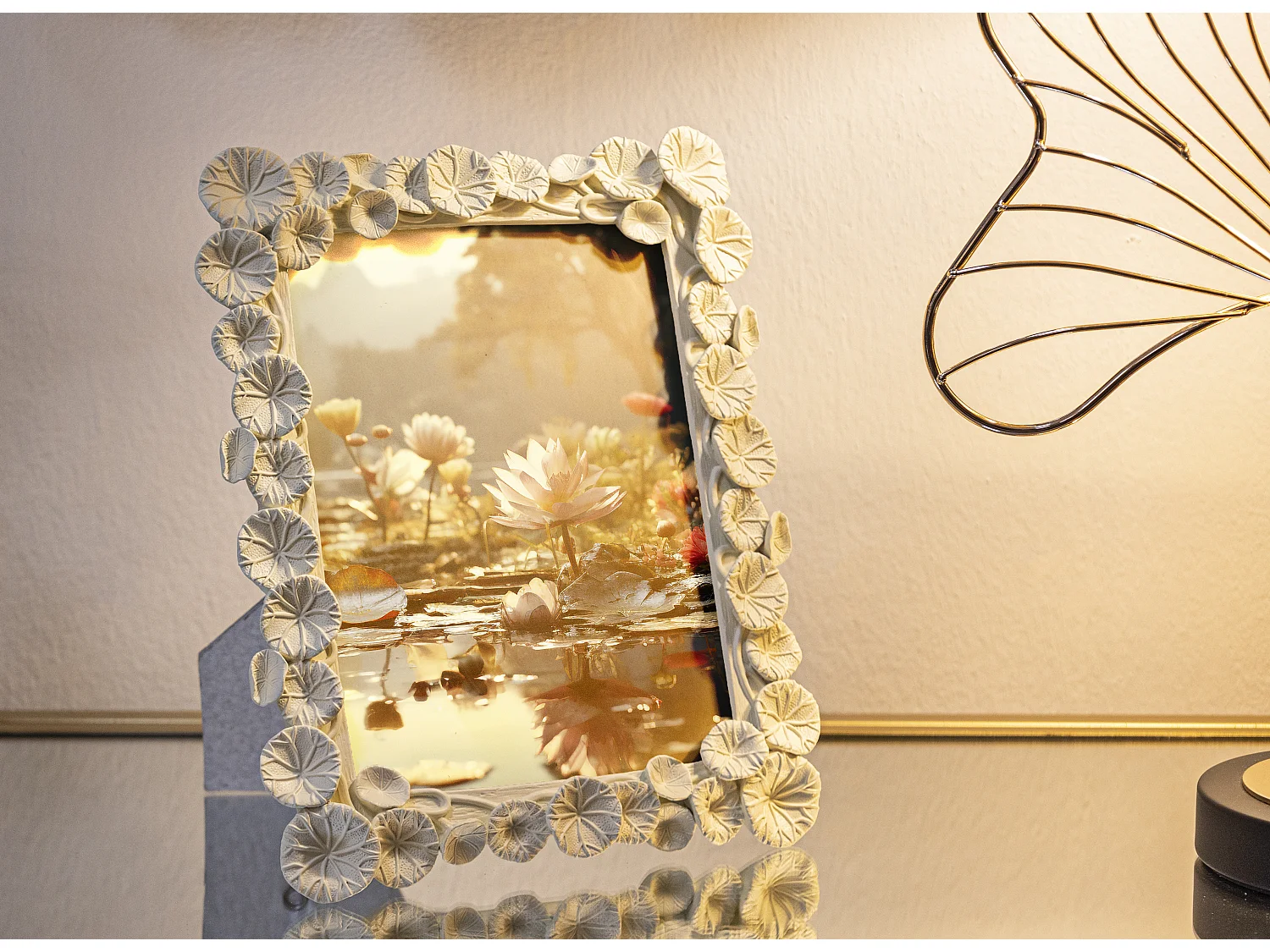 Cadre Photo Déco Fleurs "Lotus" 15x20cm Crème