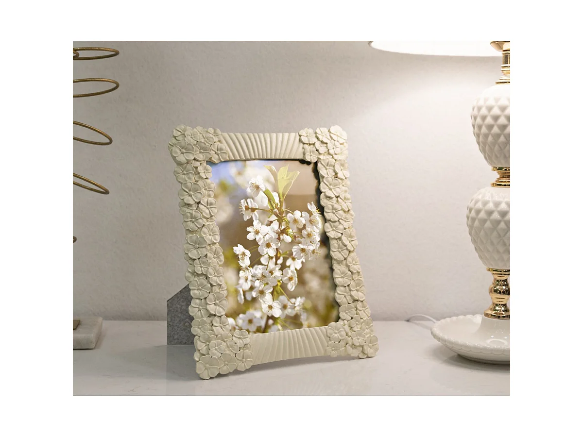 Beige harslijst met bloemen en lijnen 22,8x2x28 cm