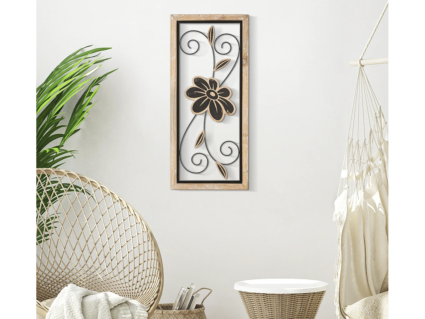 Pannello decorativo 3D in metallo nero con cornice cm 26x2,5x60