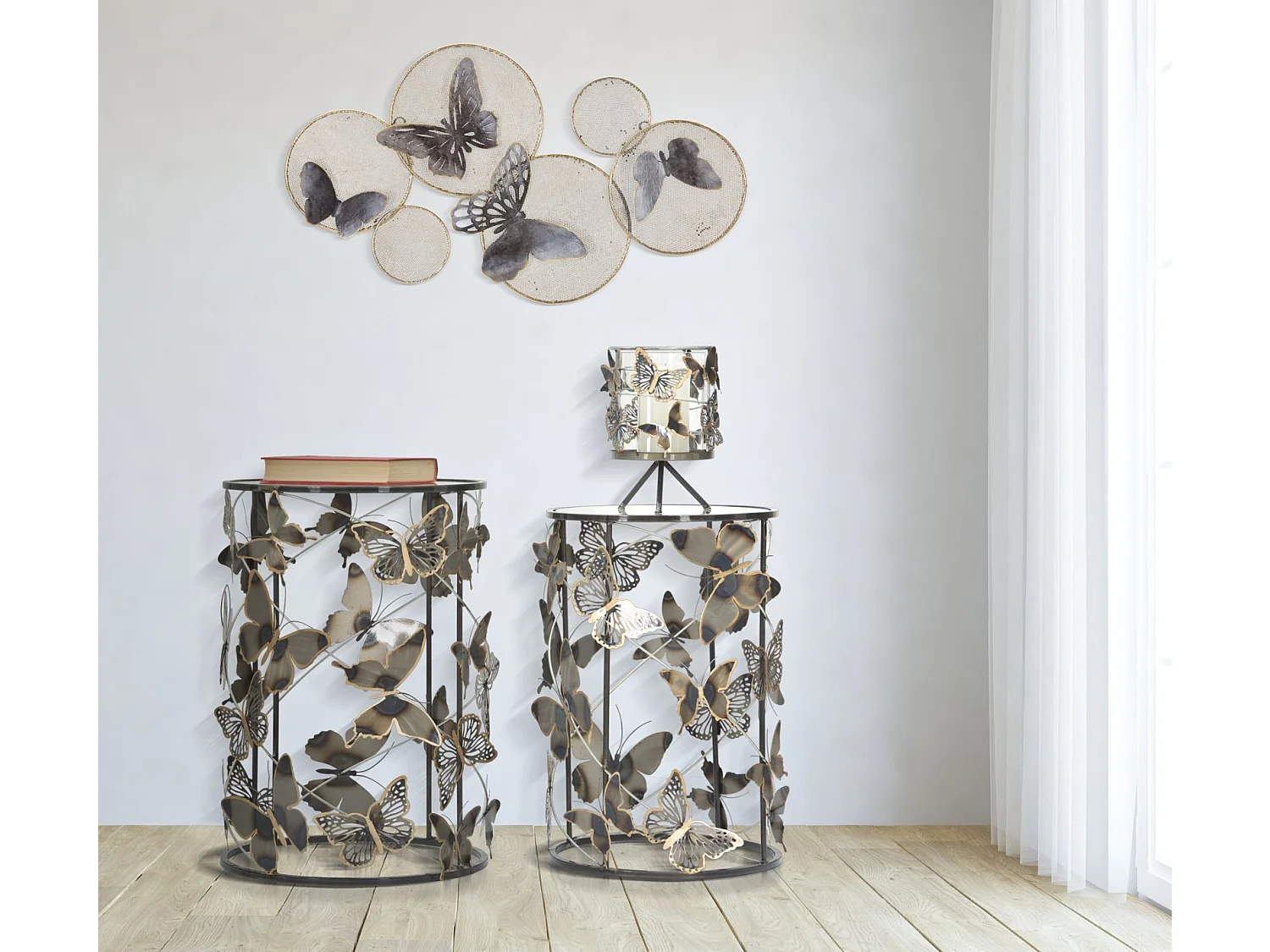 Déco Murale en Métal "Papillons sur Cercle" 66cm Multicolore