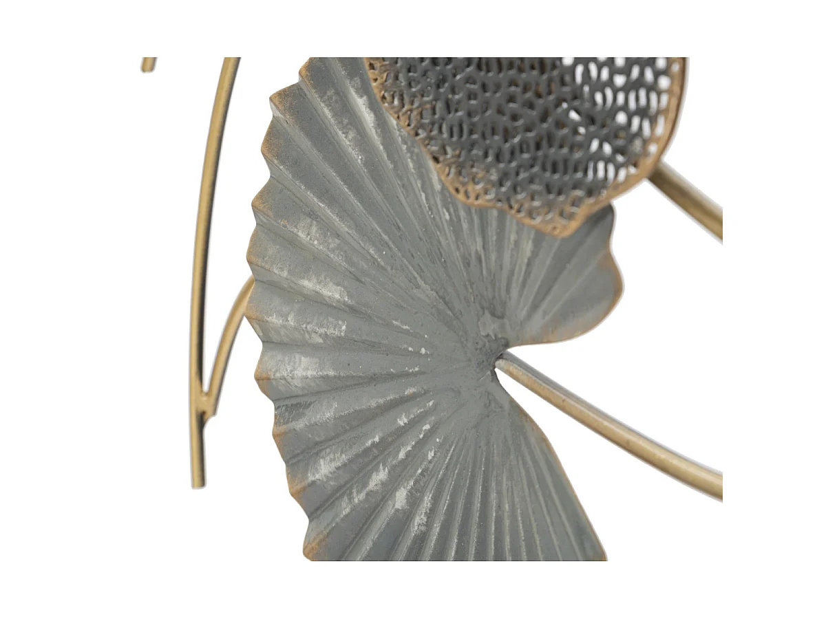 3D Wanddekoration aus Metall mit goldfarbenem Finish Web