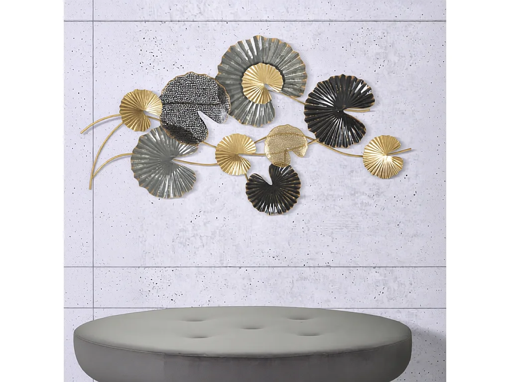 3D Wanddekoration aus Metall mit goldfarbenem Finish Web