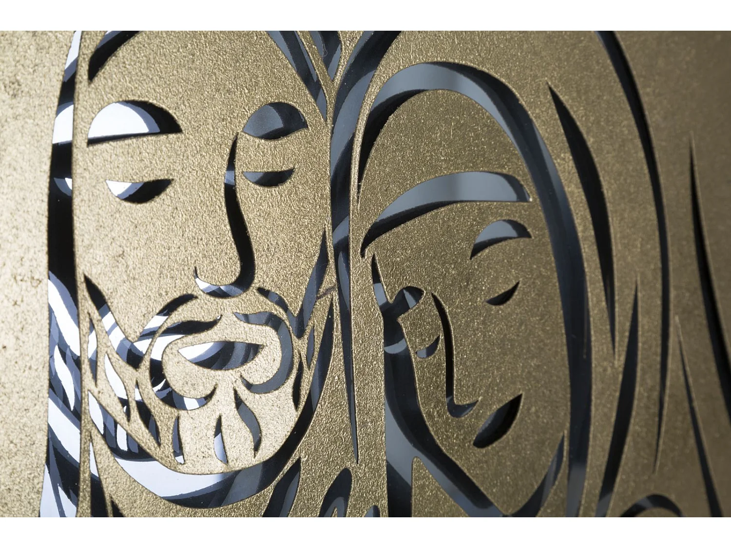 Décoration Murale Ovale en Métal "Nativity" 120cm Or