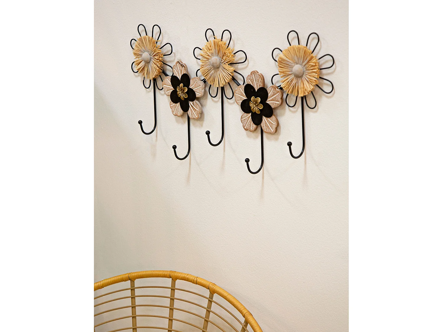 Appendiabiti in metallo e legno marrone e nero cm 61x5,5x30,5