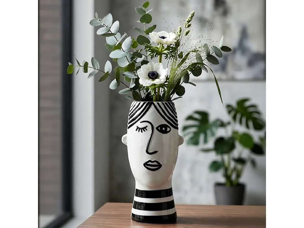 Vase aus Porzellan weiß 13,2x11,8x26,3 cm