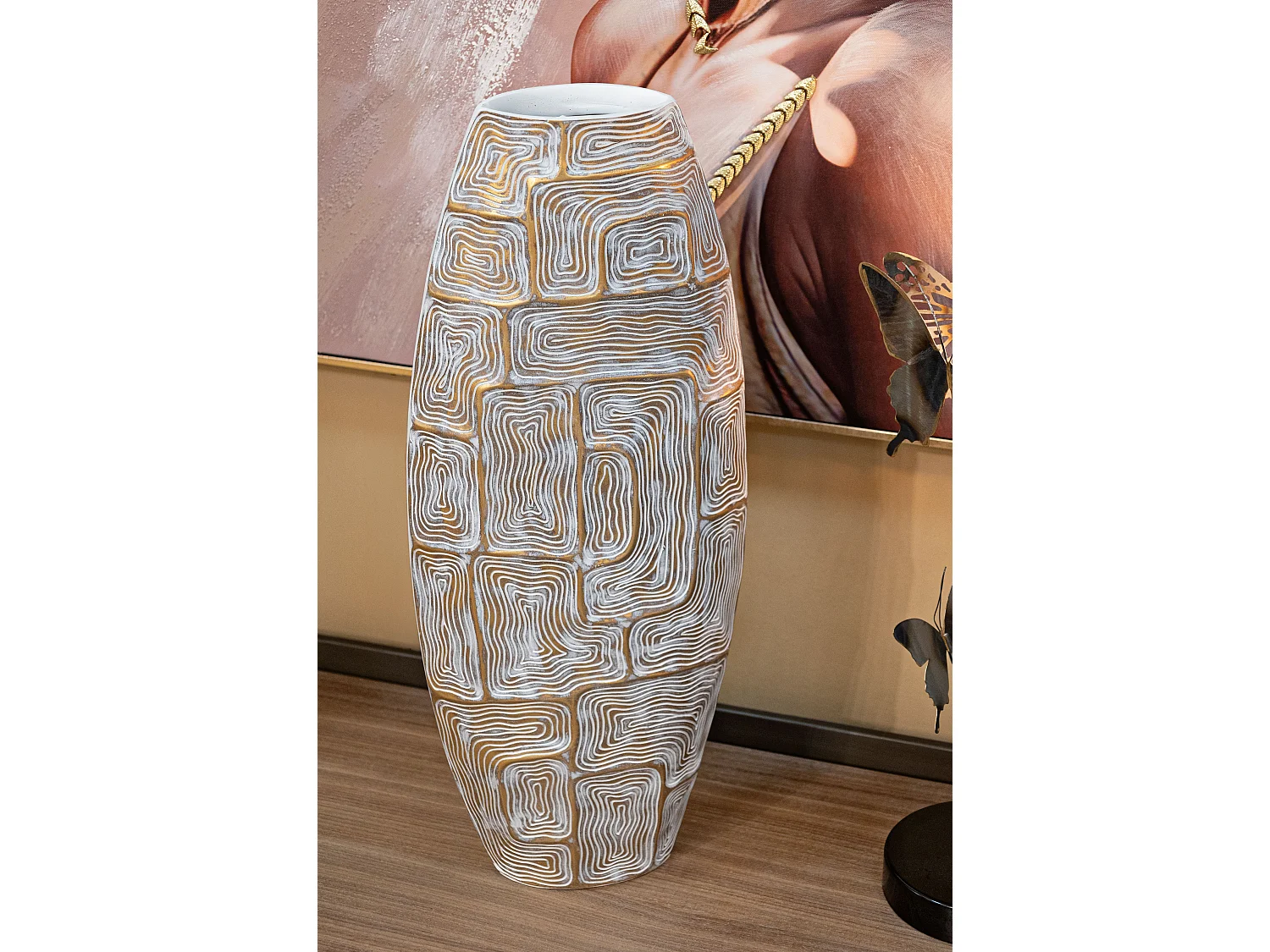 Vaso in resina dorato con linee astratte cm 24x11,5x59,5