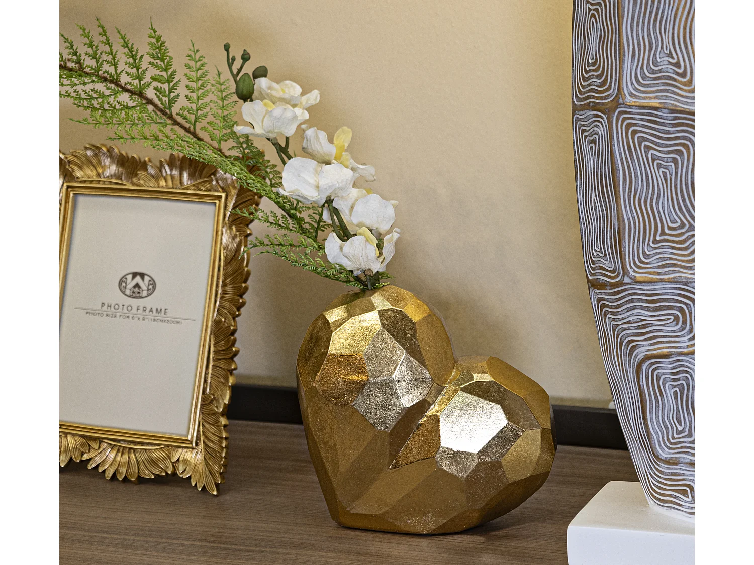 Vase Déco en Résine "Cœur" 18cm Or